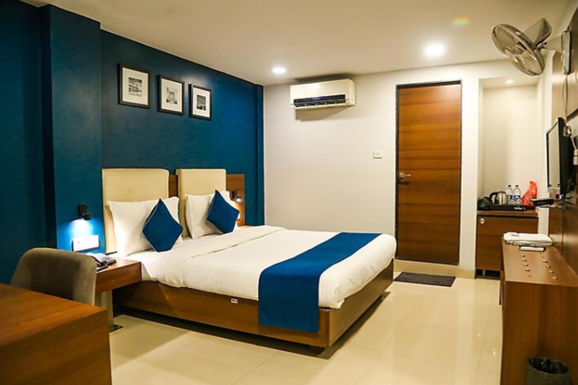Capital O 791 Concord Galaxy 3* Mumbai