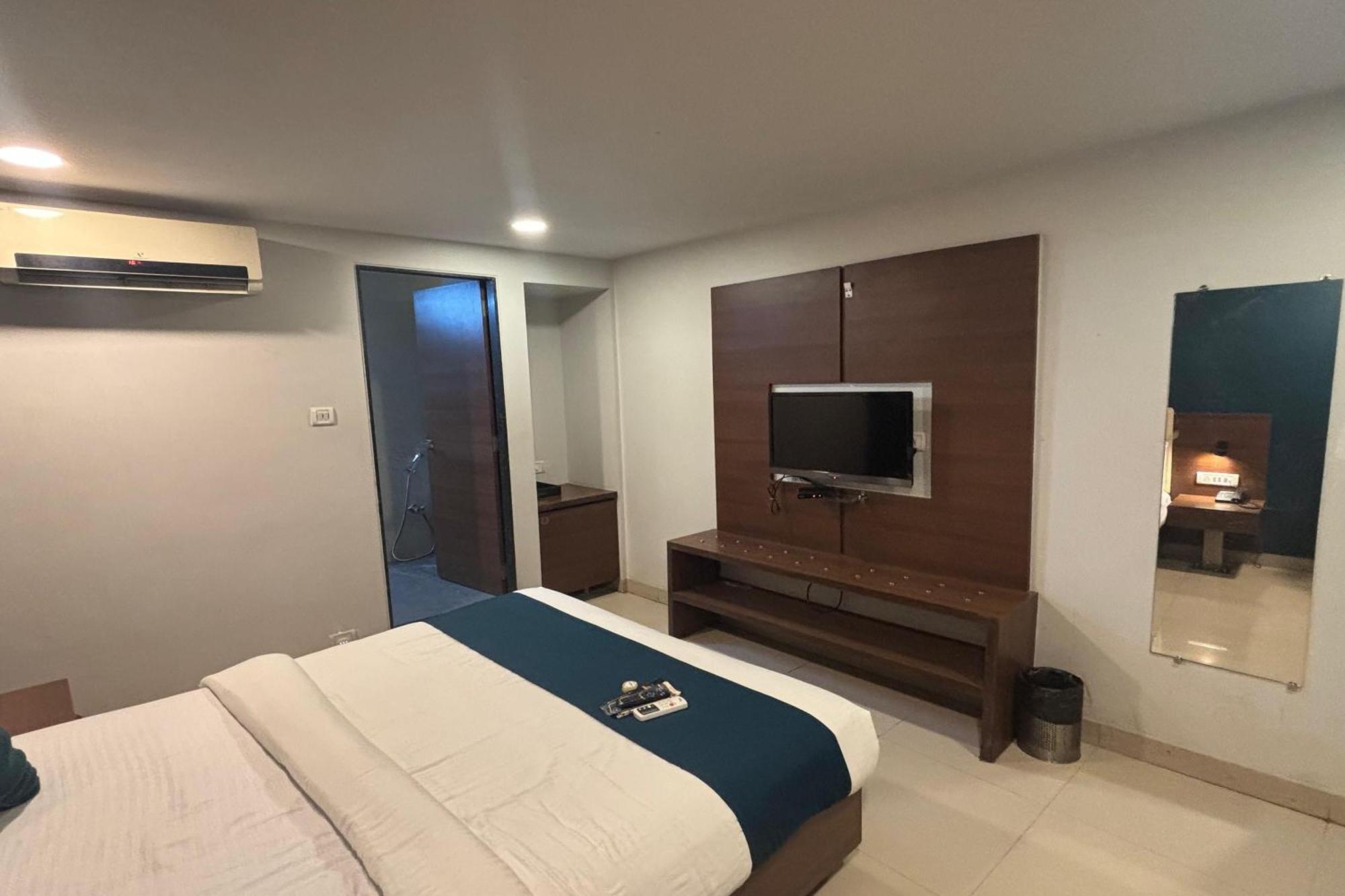 Hotel Capital O 791 Concord Galaxy Mumbai