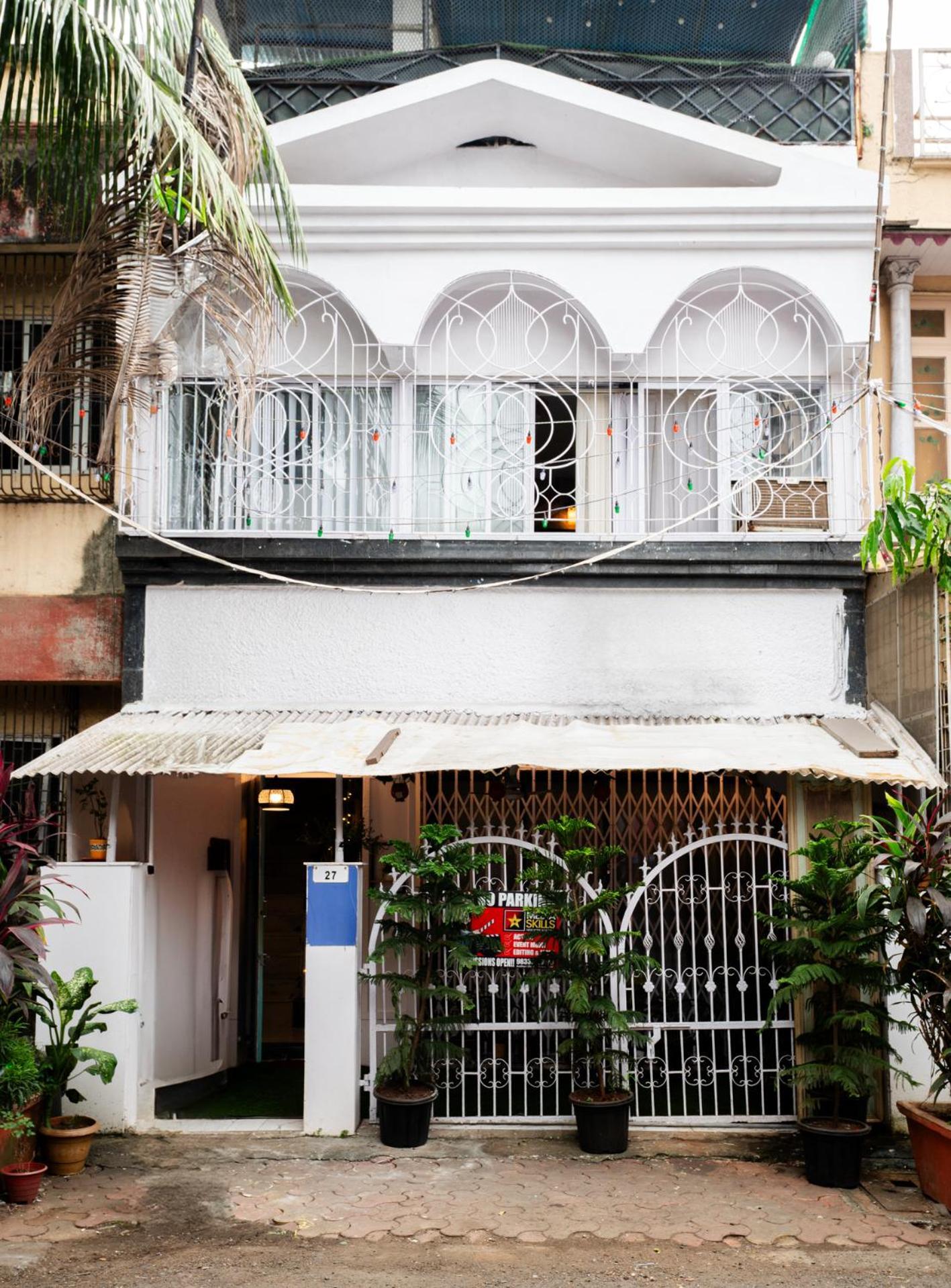 Bollywood Boulevard Independent * Mumbai