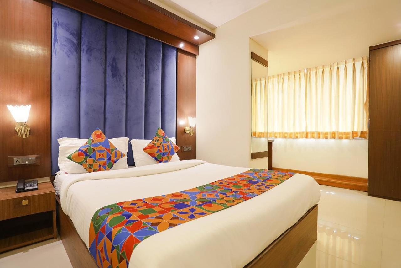 Rio Hotel