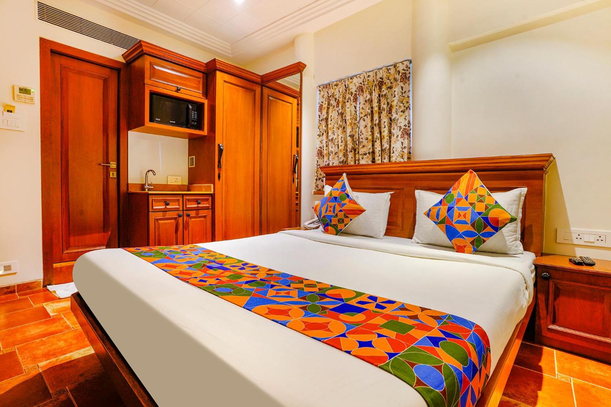 Hotel Fabhotel Corporate Vakola, Santacruz East Mumbai