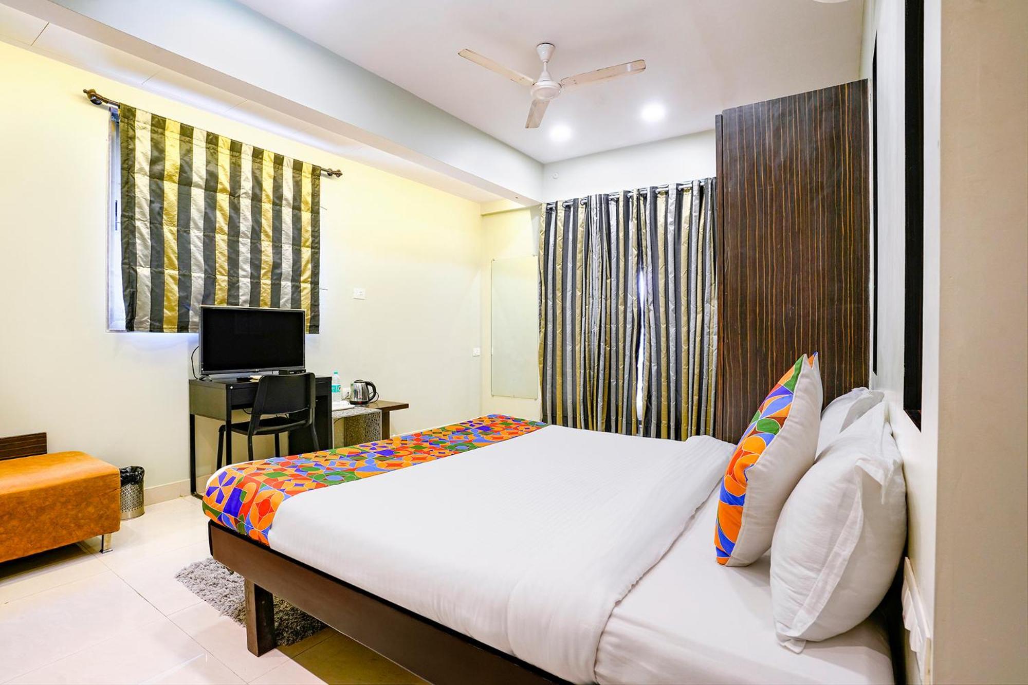 Fabhotel Mumbai Corporate Apartments Bandra Apartment *