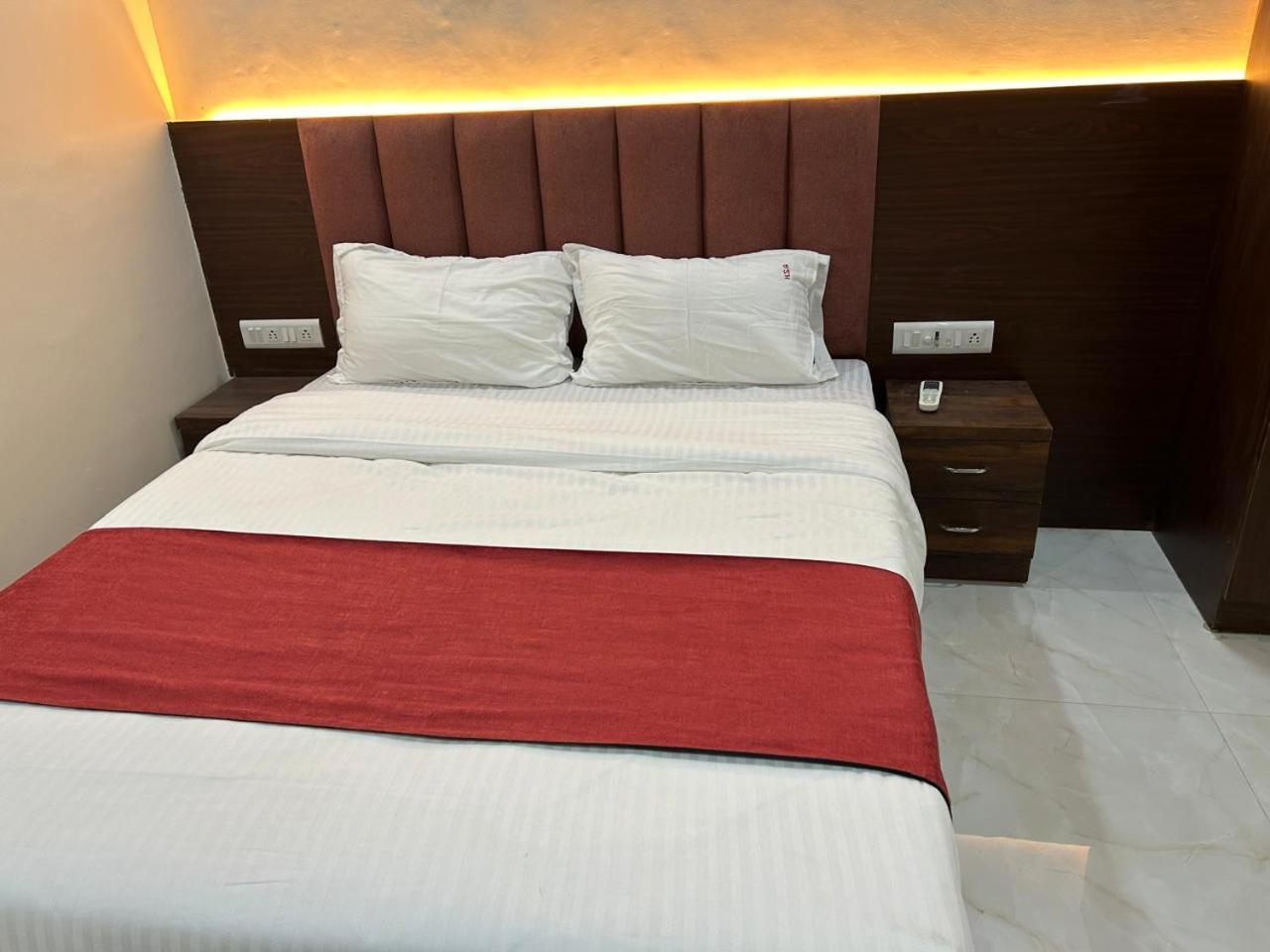 Guest house Surya Grand Mumbai