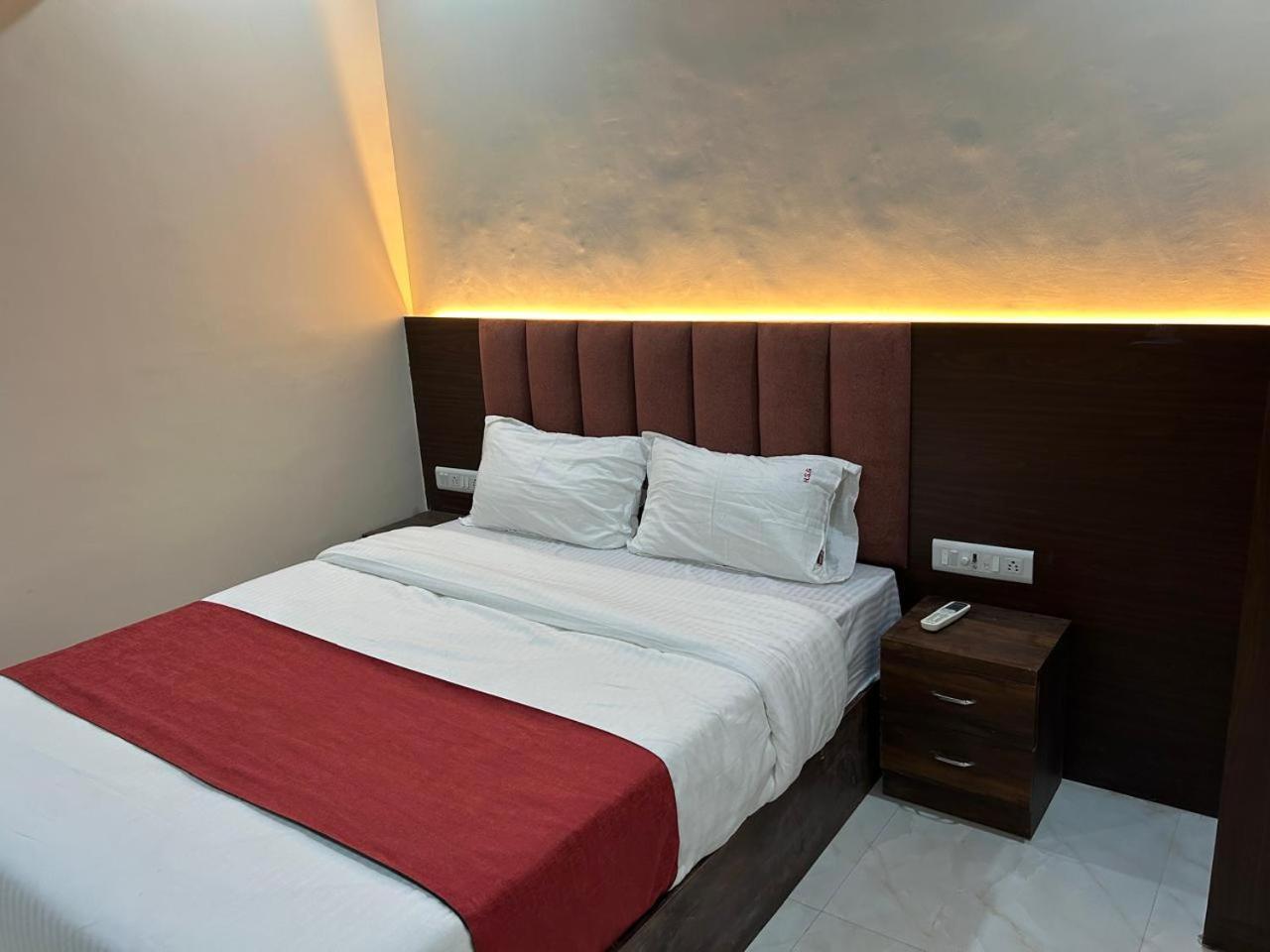 Guest house Surya Grand *
