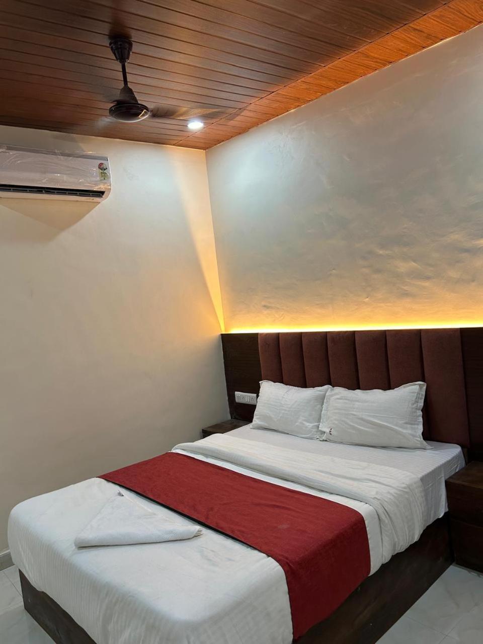 Surya Grand *