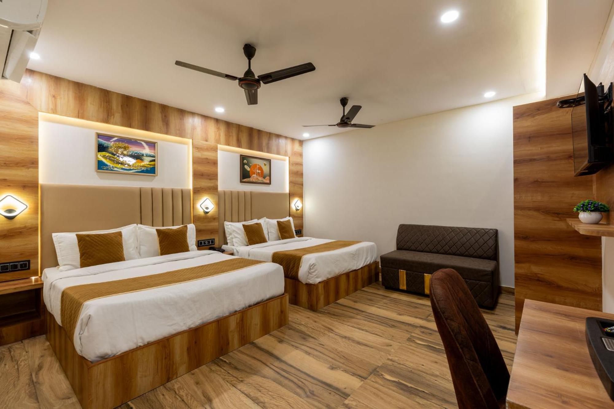 Hotel Zara International 3*
