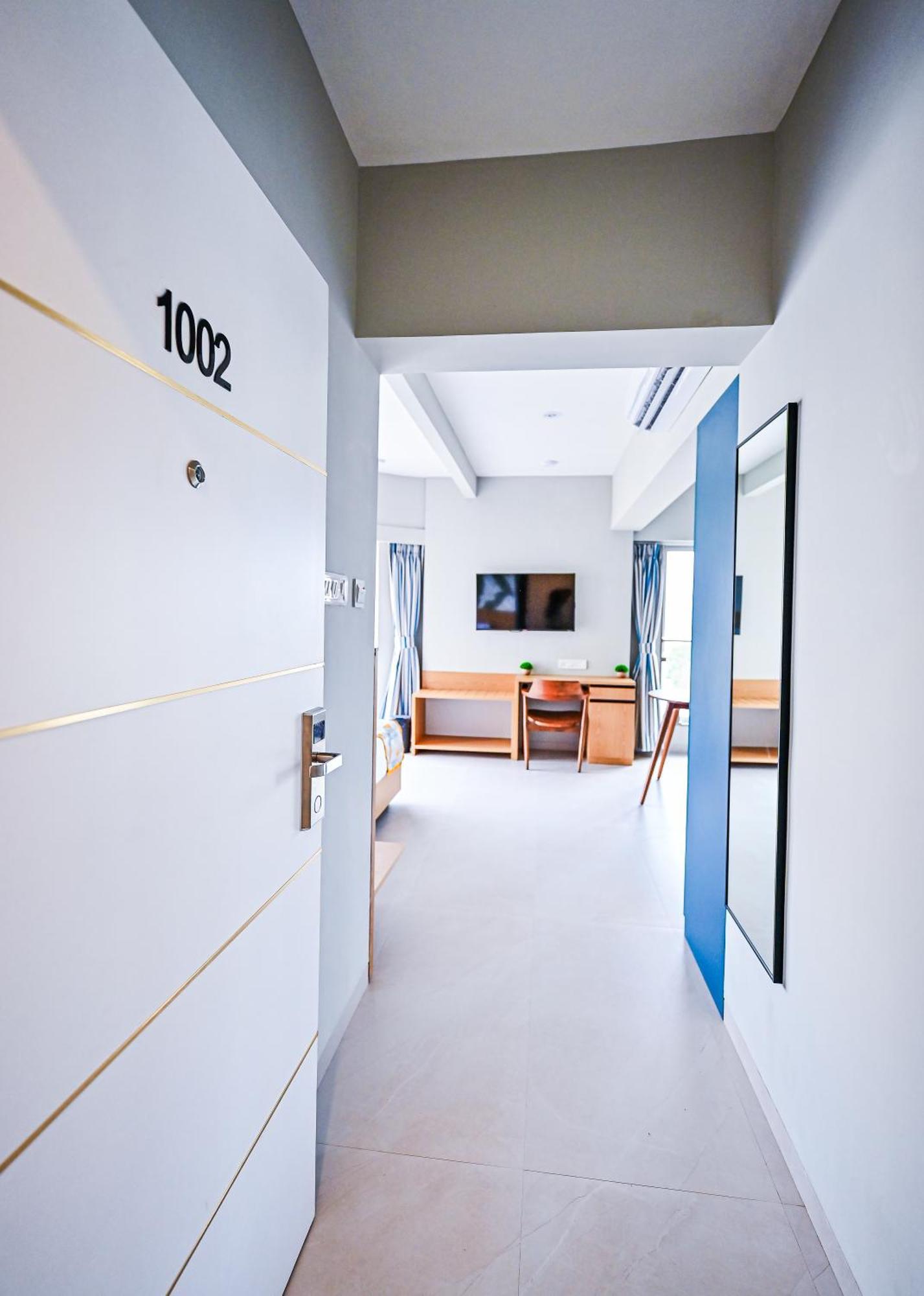 Indie Studios, Chembur 3* Mumbai