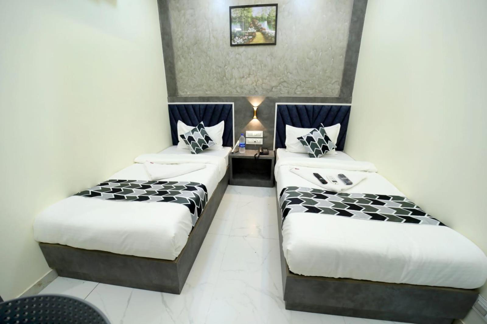 N.m. Hotel *