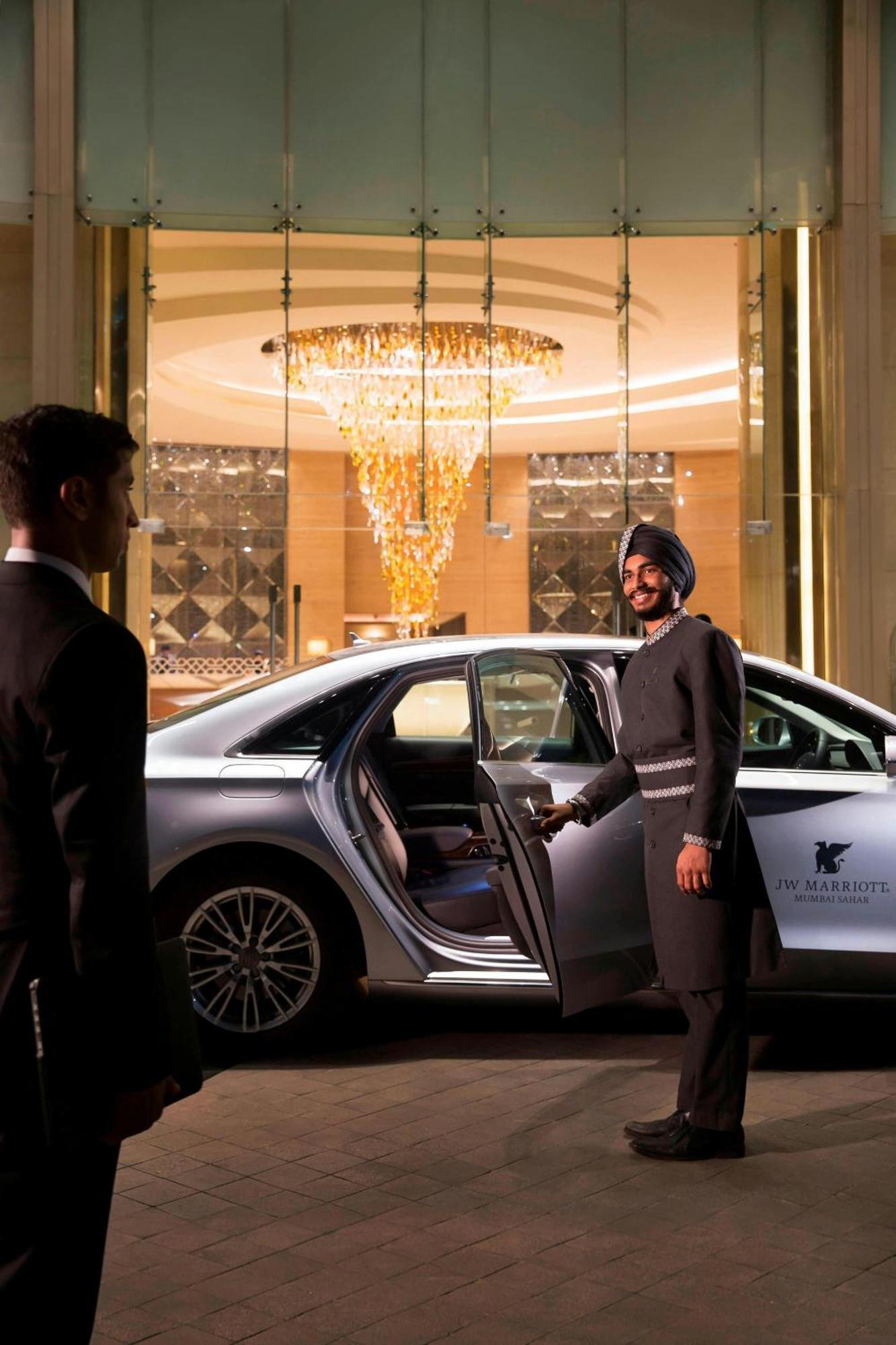 Hotel Jw Marriott Sahar Airport Mumbai