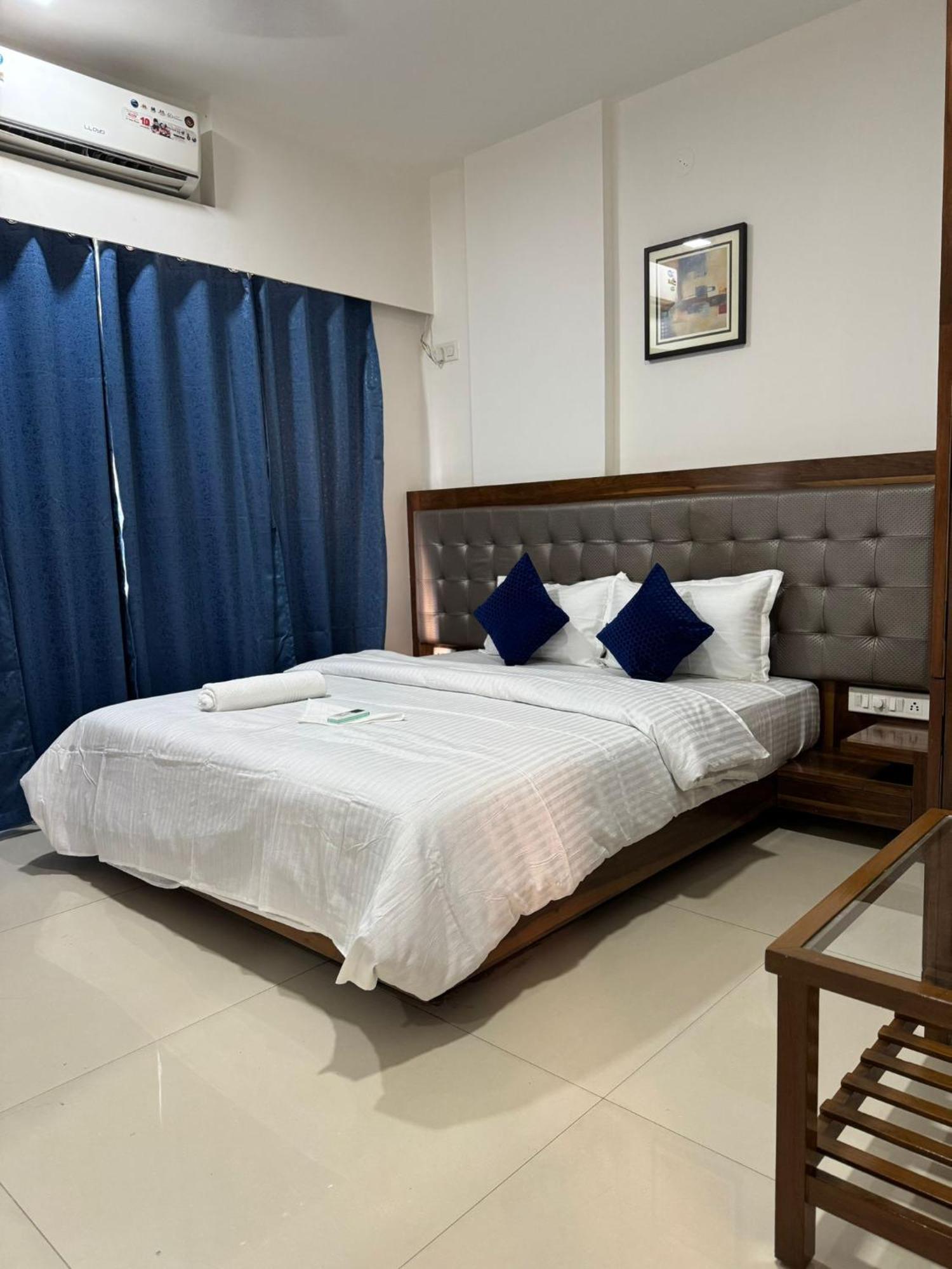 Apartment Luna Spaces - Chandivali *