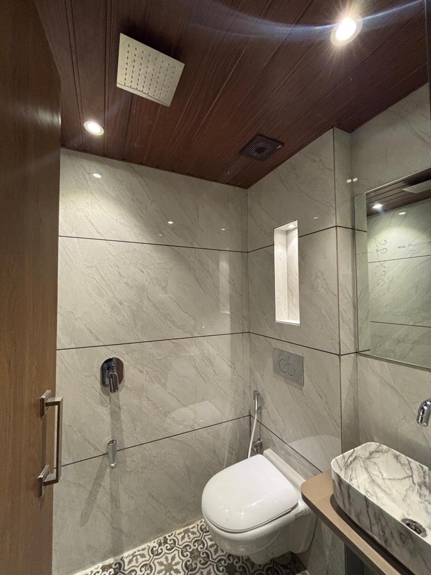 Sai Samrudhi Western Express Highway Hotel