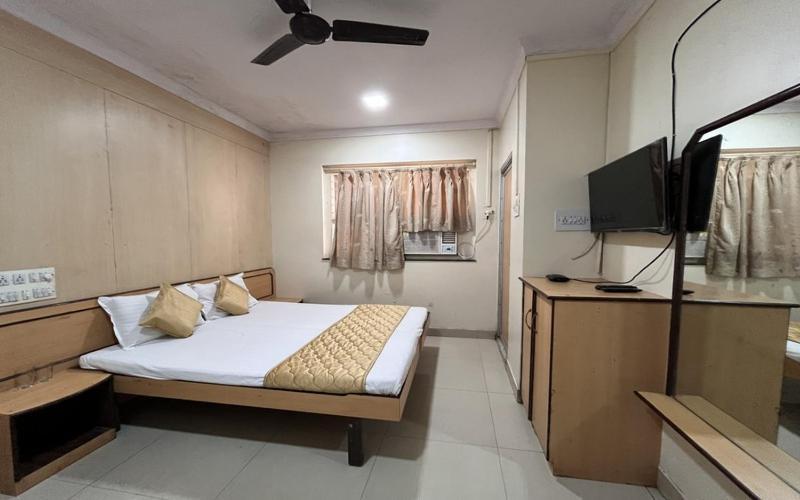 Milan Mumbai
