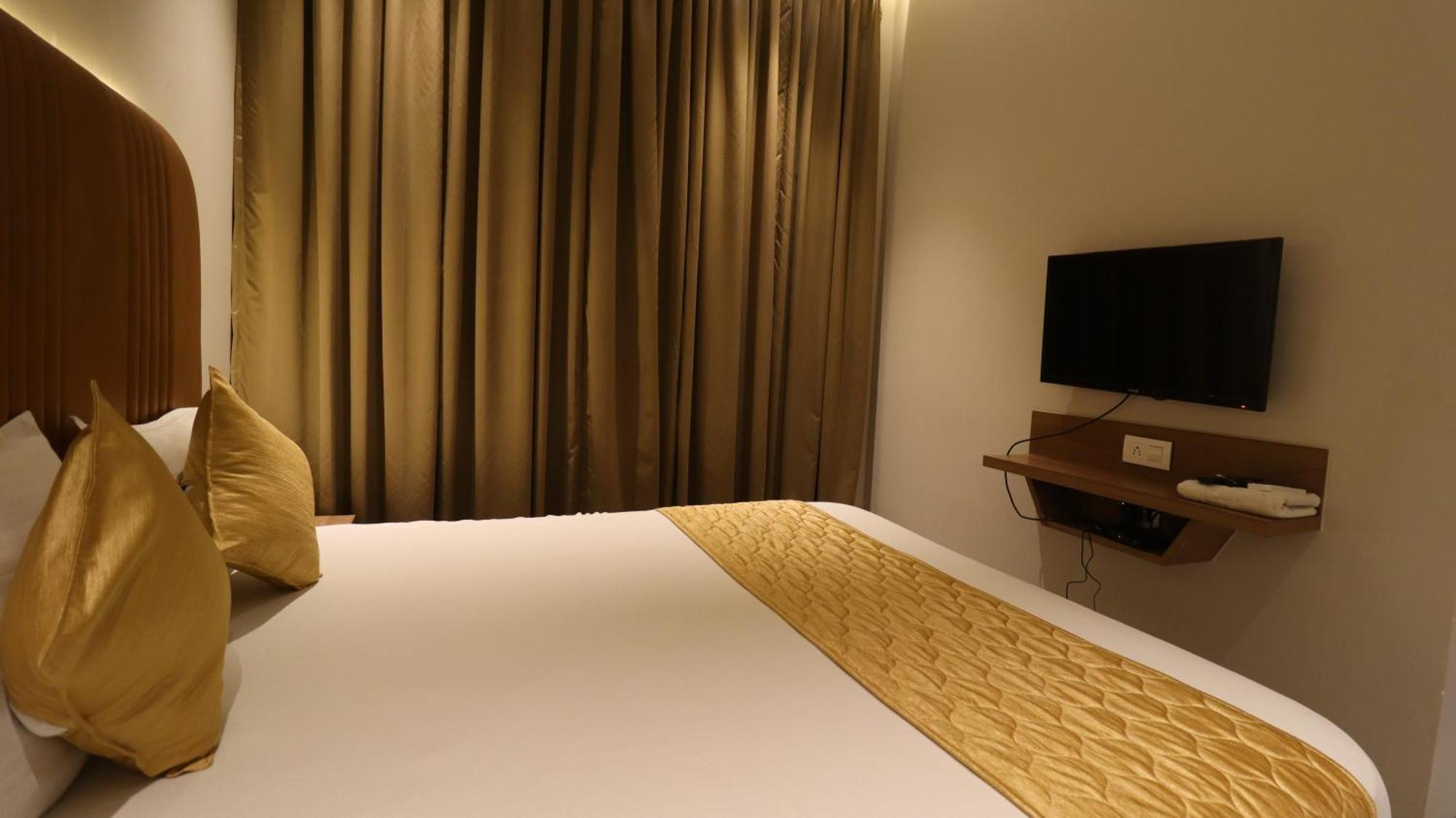 Hotel The Ube Residency 3*