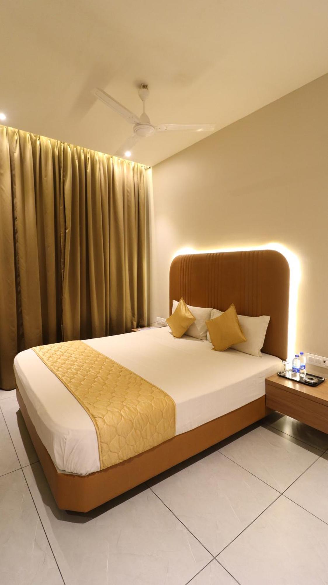 The Ube Residency Hotel Mumbai