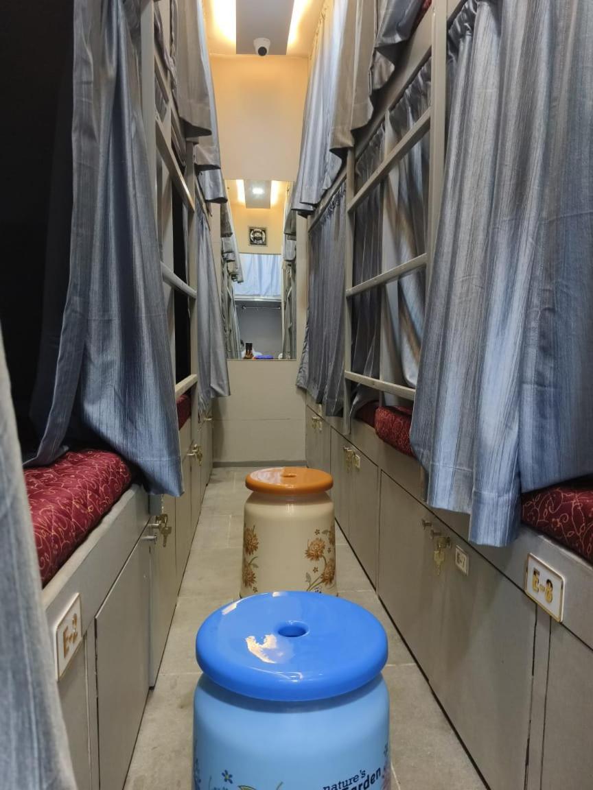 Rest Hostel Mumbai