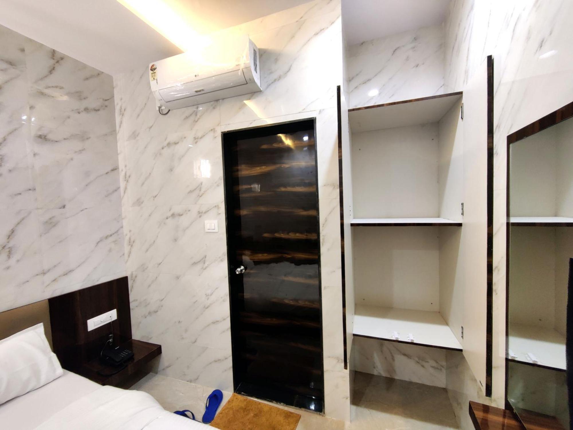 Hostel Comfy Mumbai