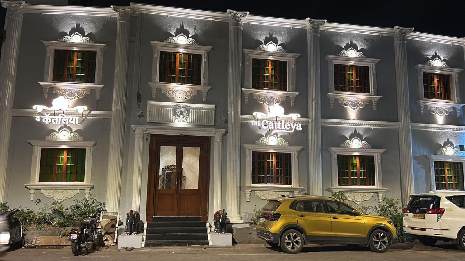 Hotel The Cattleya 3*