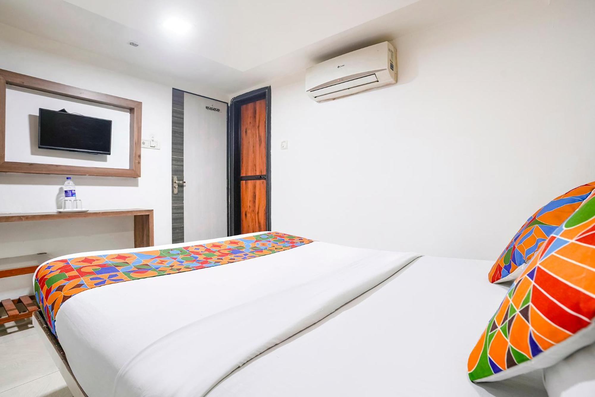 Fabexpress Havana Hotel Mumbai