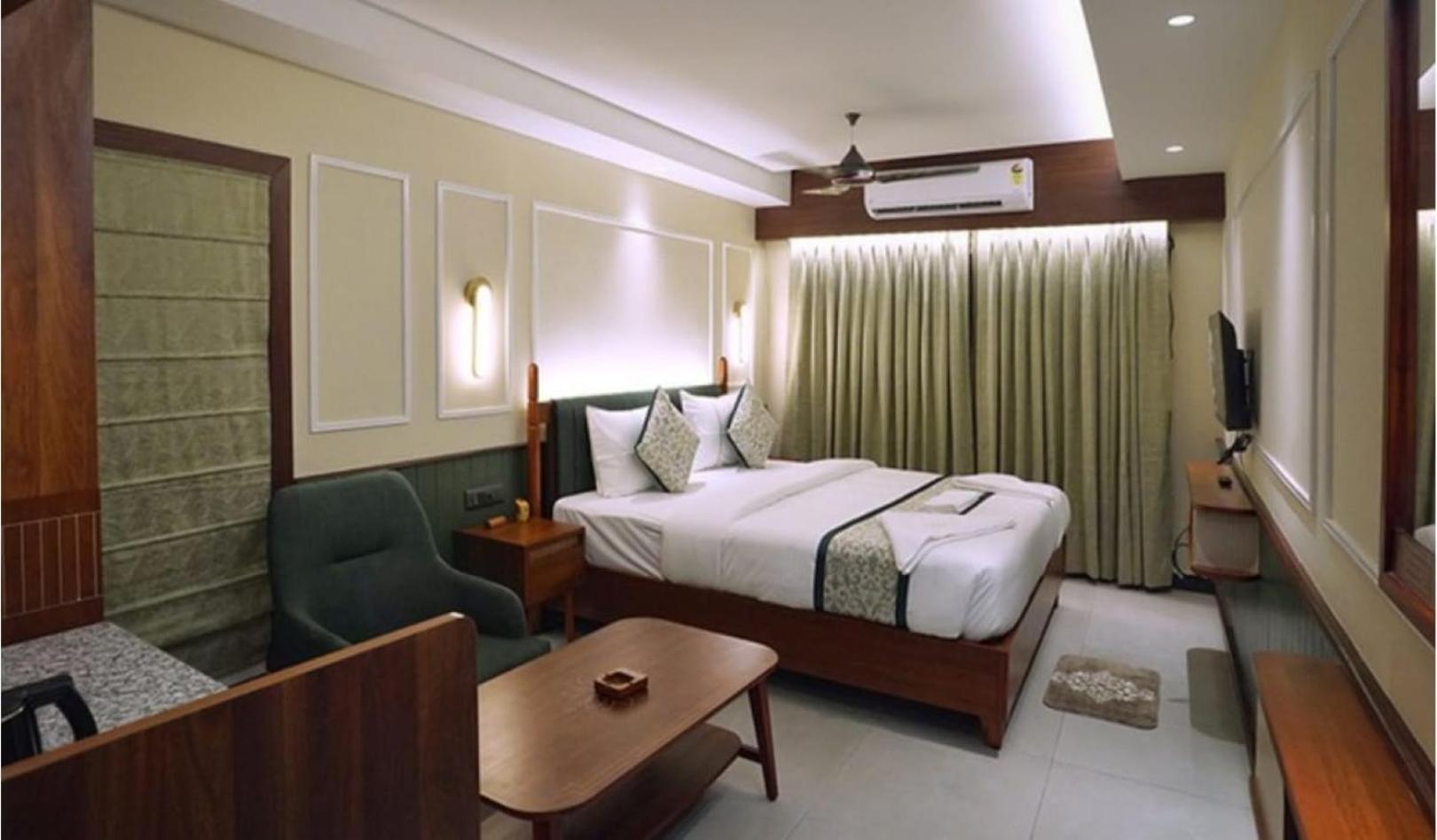 Hotel Venture Grand 3*