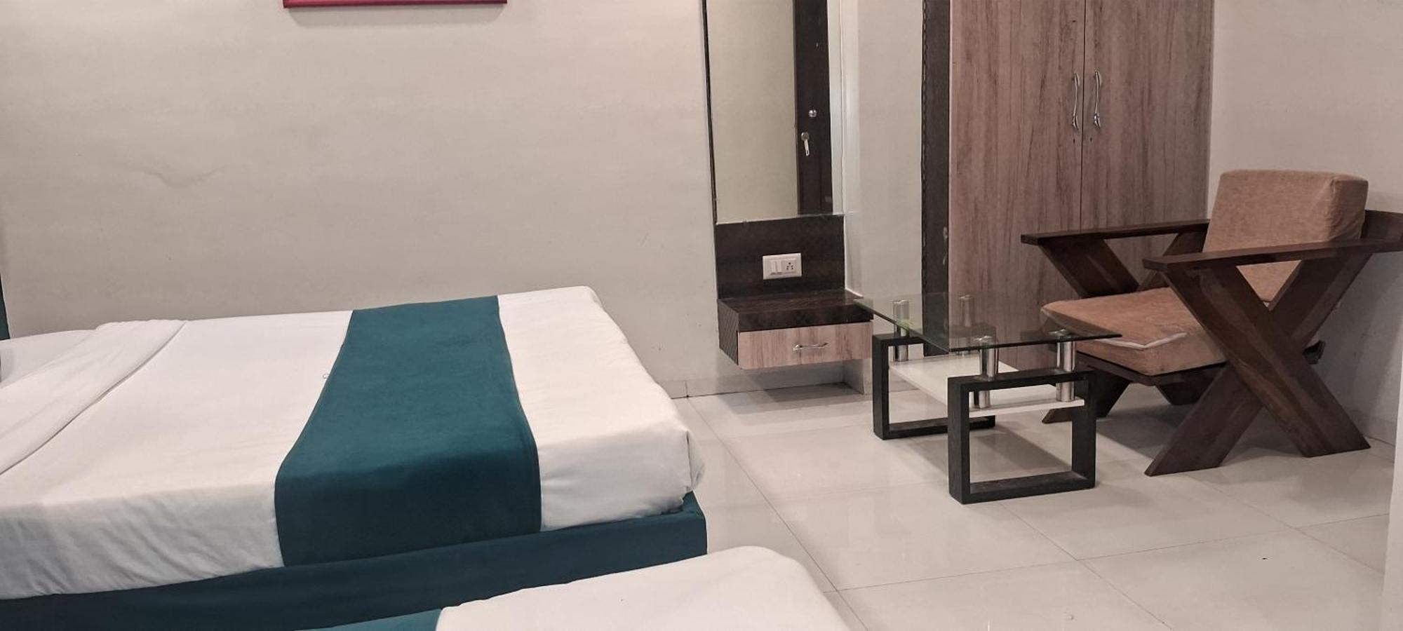 Hotel Shine Hospitality Group
