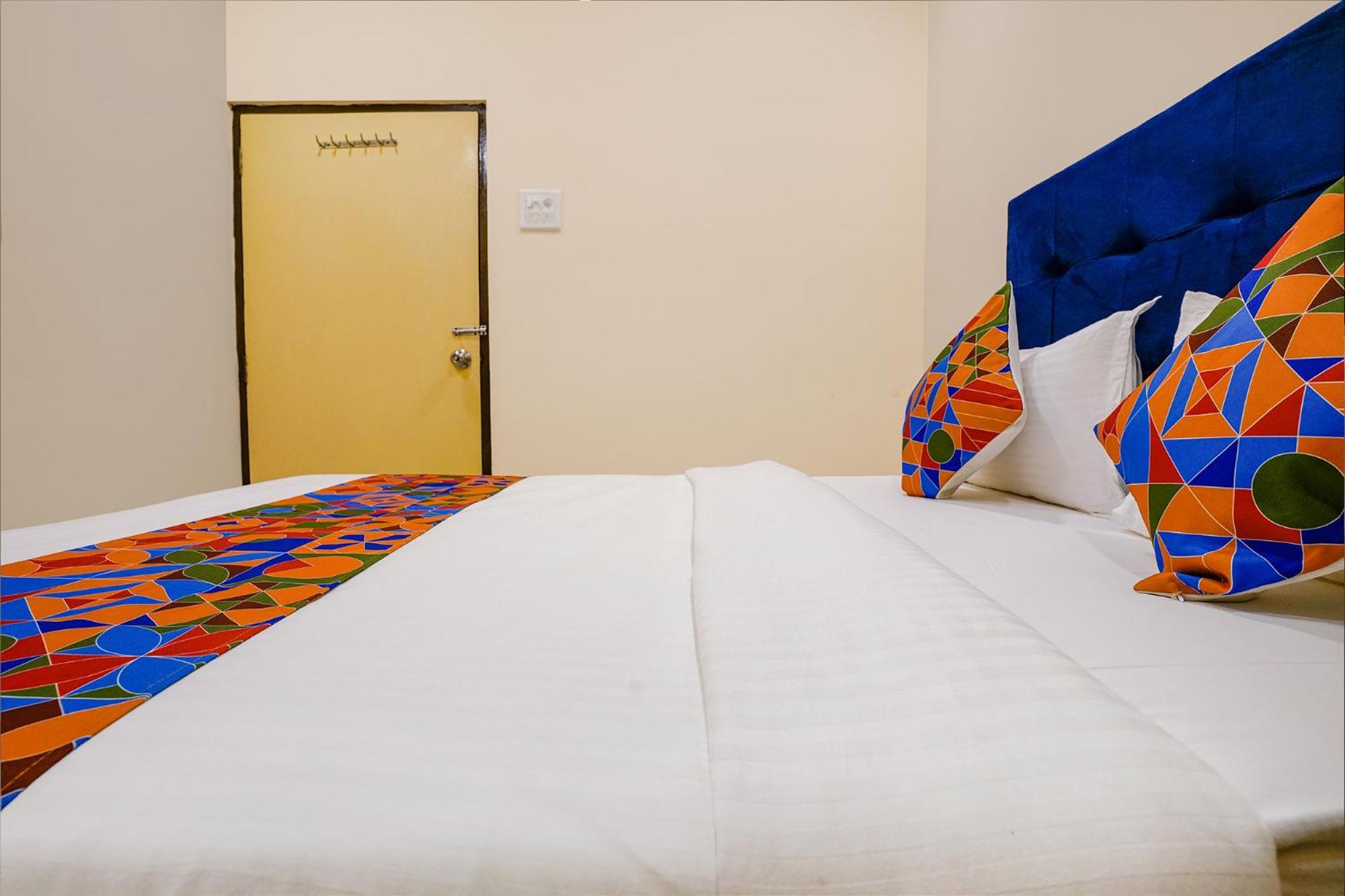 Fabexpress Kurla - Nr Bkc Hotel