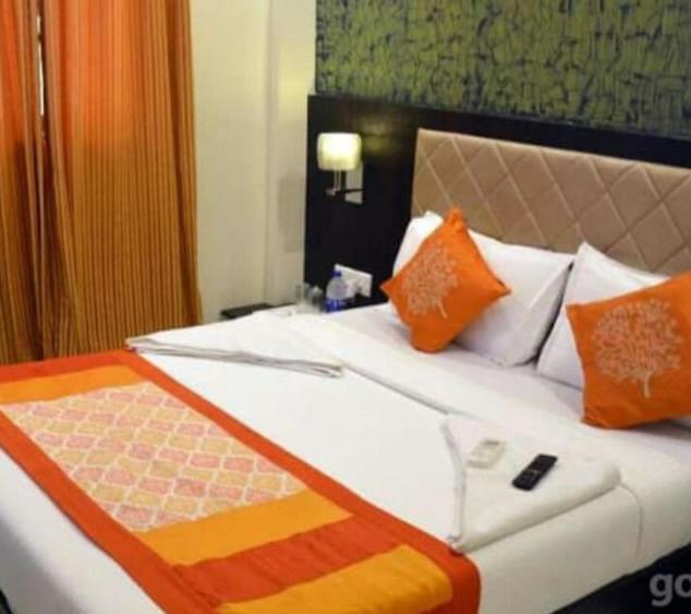 Hotel Avenue Near T-2 International Airport