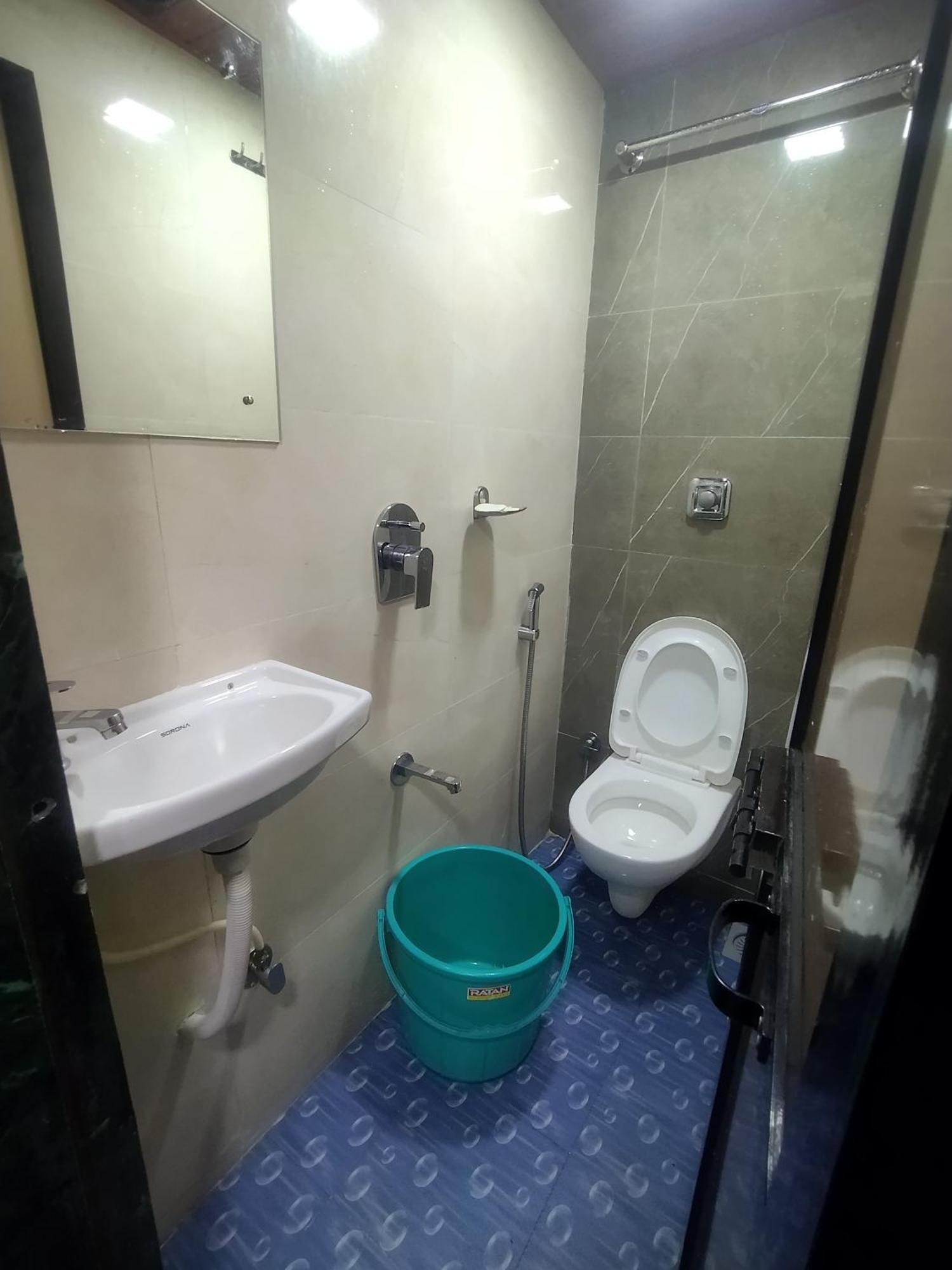 Hostel Noor Sakinaka Mumbai