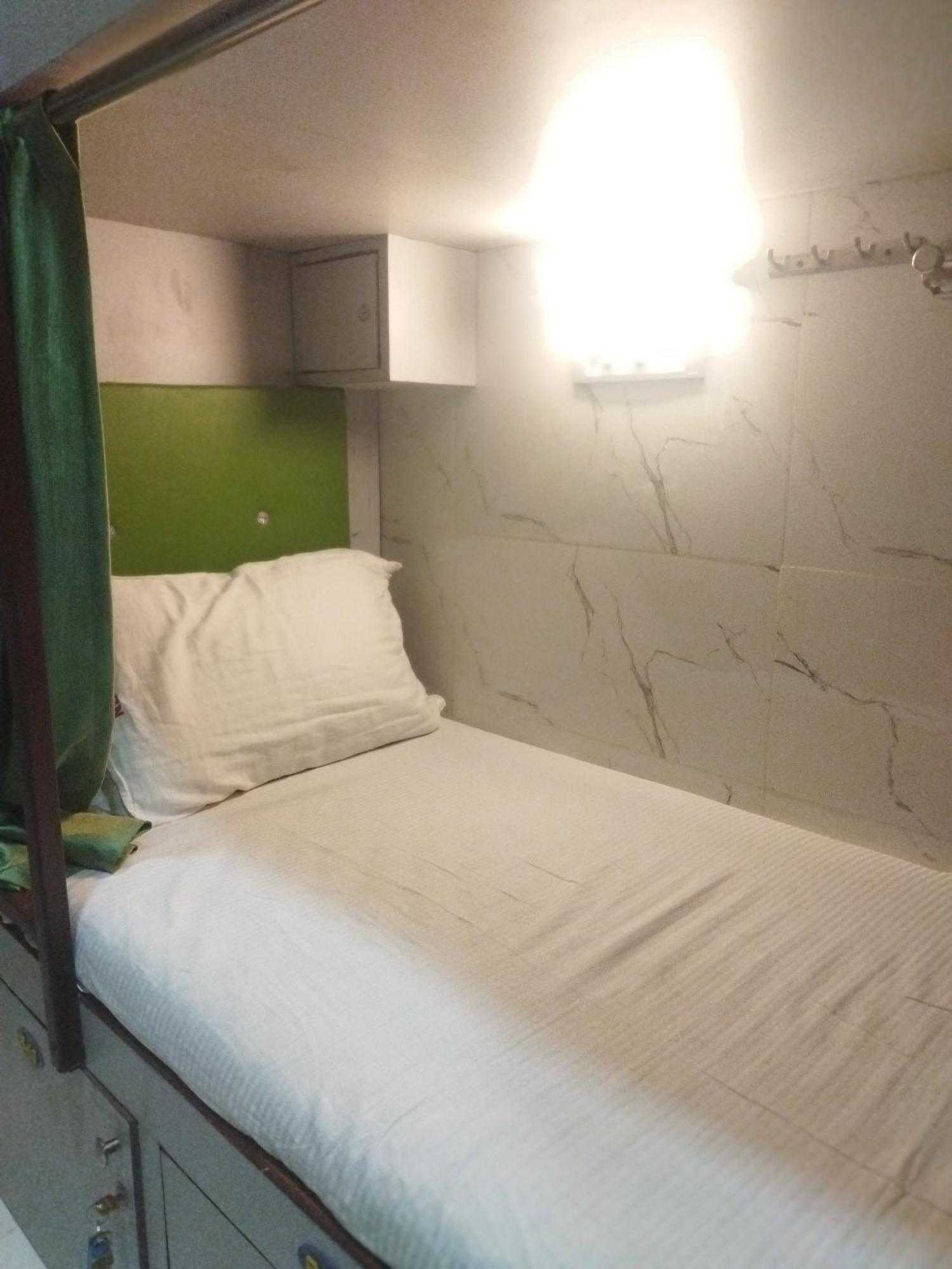 Hostel Noor Sakinaka
