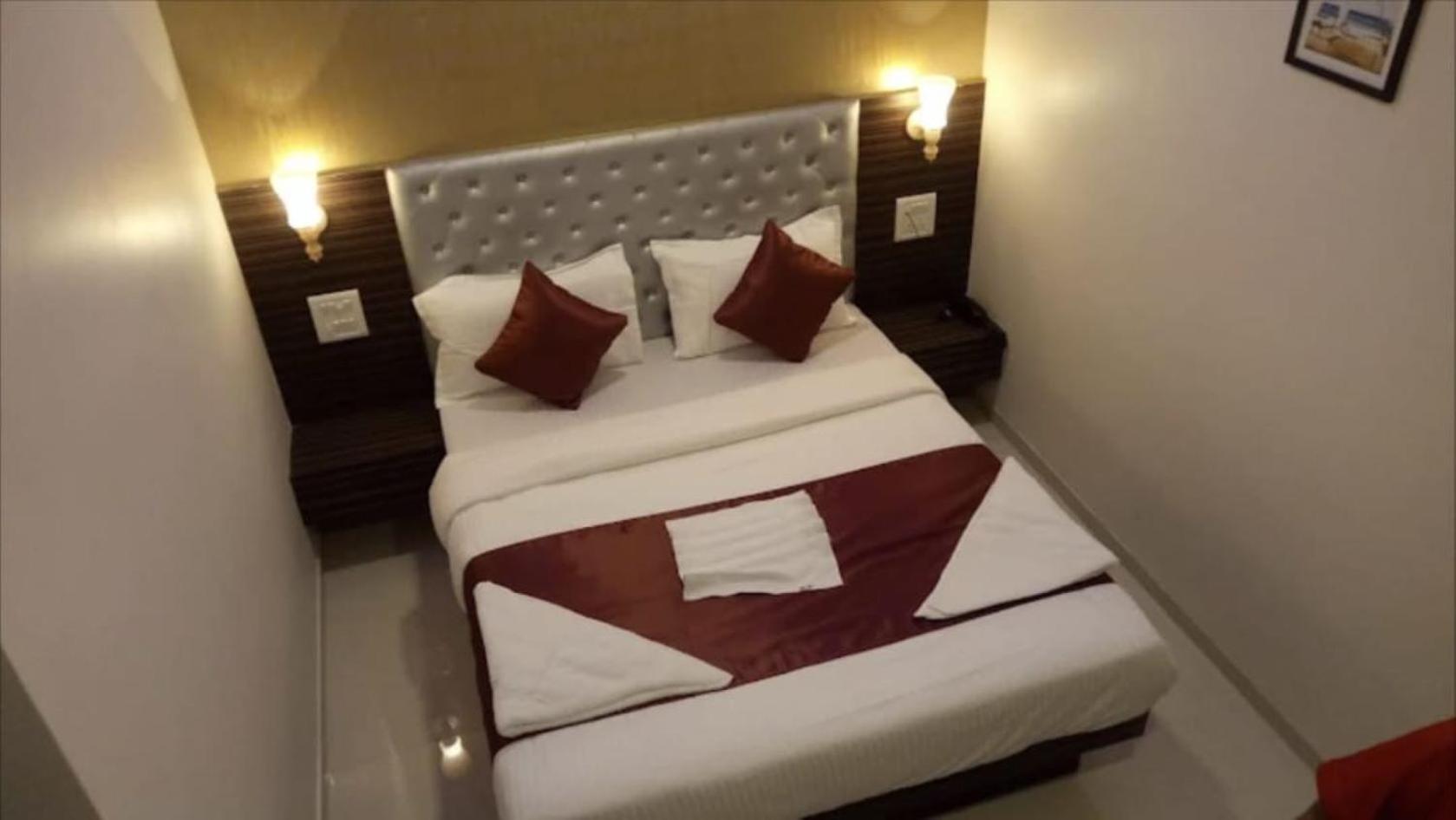 Bently Shelter Hotel Mumbai