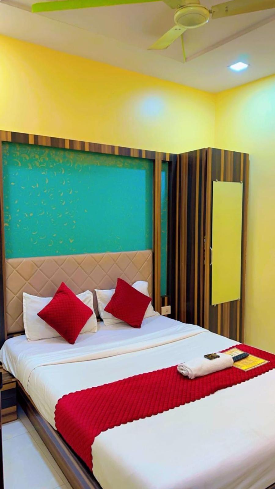 Hotel Avenue Near T-2 International Airport 3*