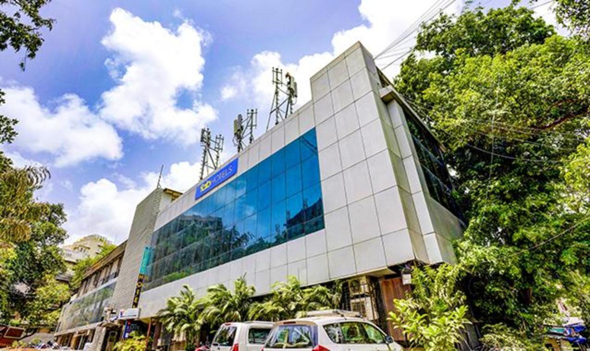 Fabexpress Veera Residency Hotel