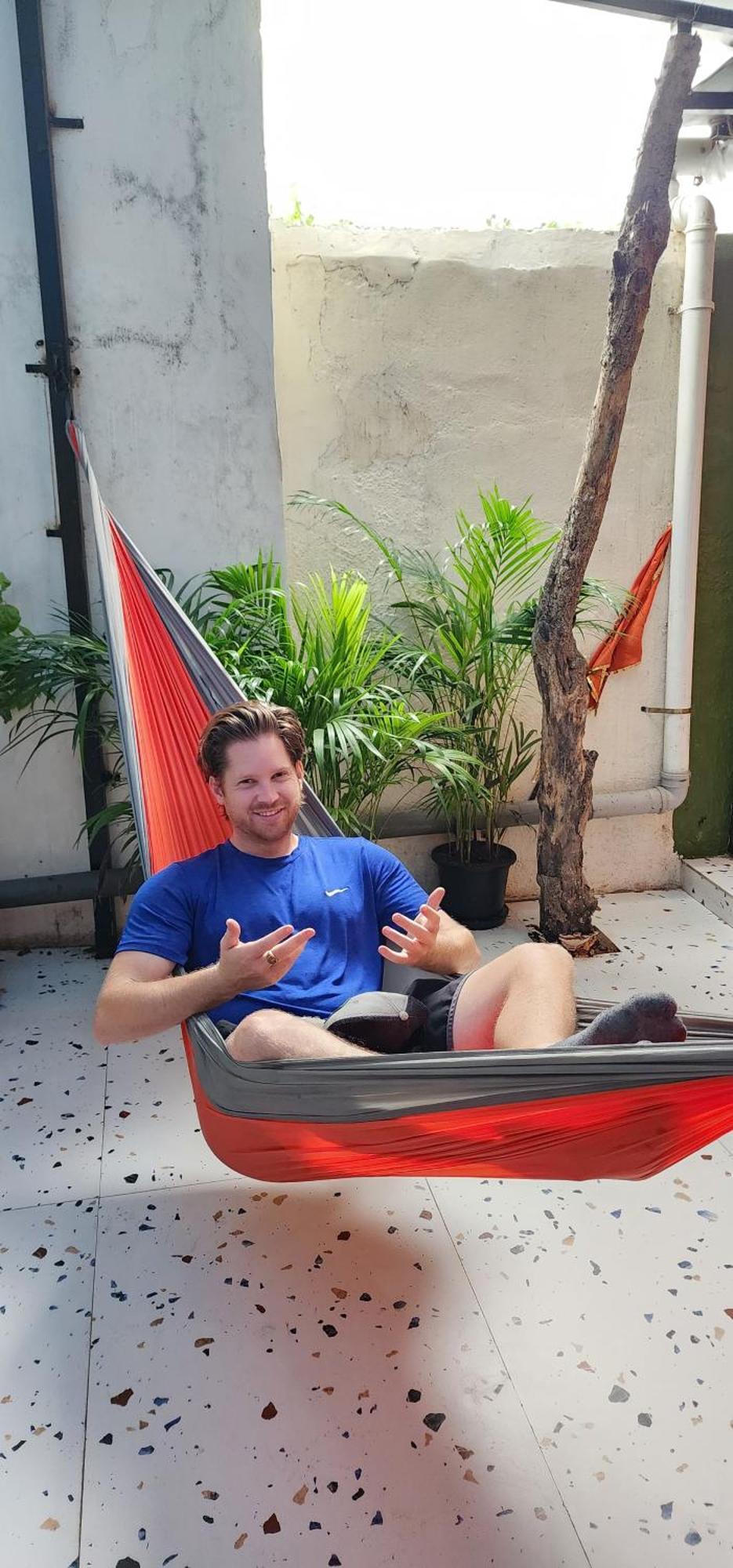 Hammock - Bandra Hostel