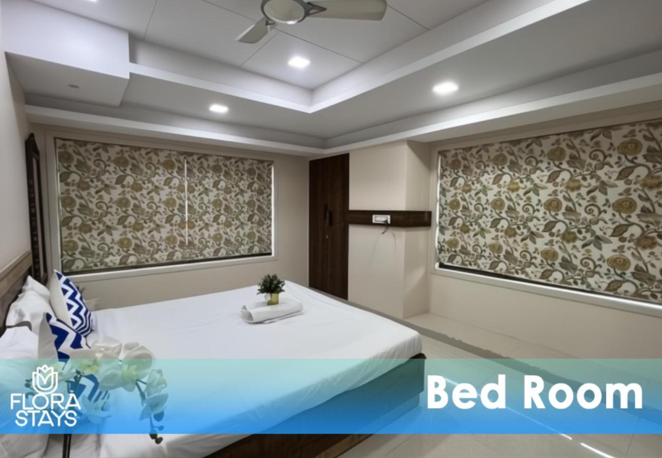 3bhk Service In Parel Apartment *