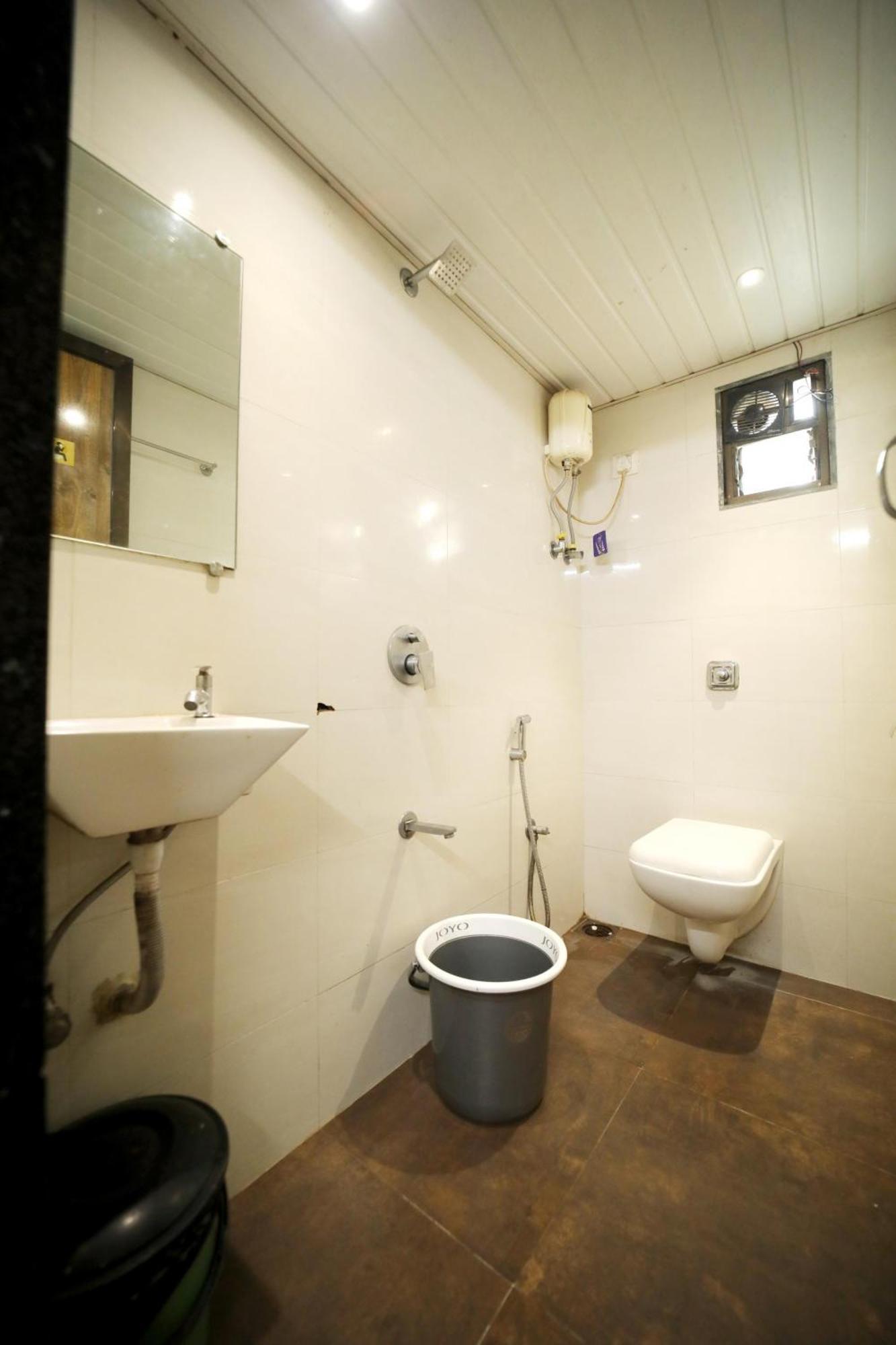 Social Hubz Hostel Mumbai