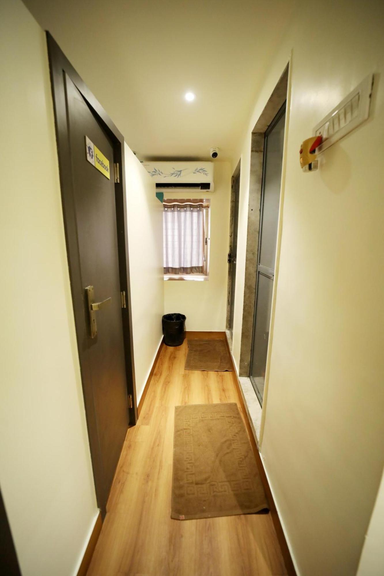 Hostel Stay-social Hubz *