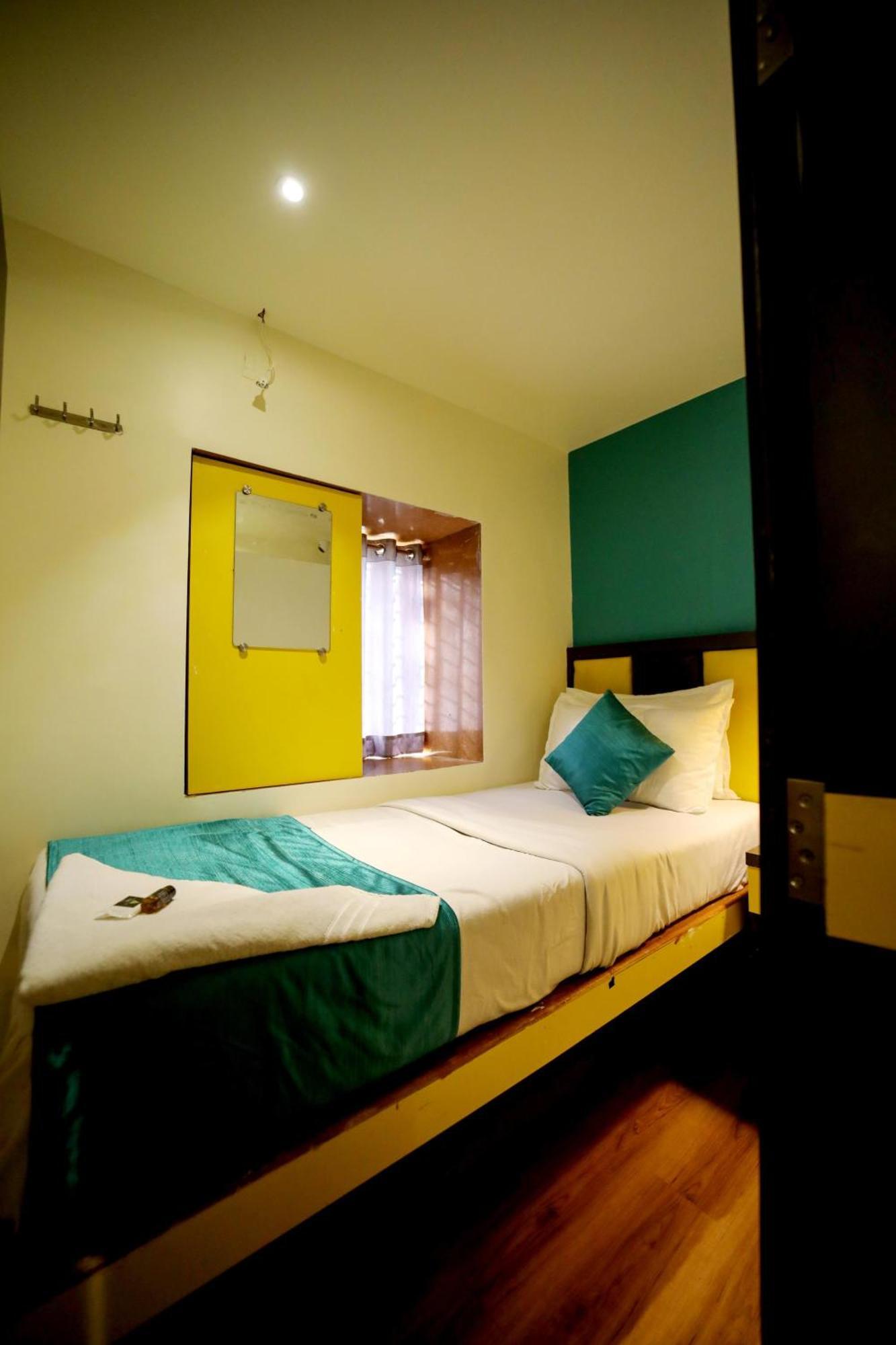 Stay-social Hubz Mumbai