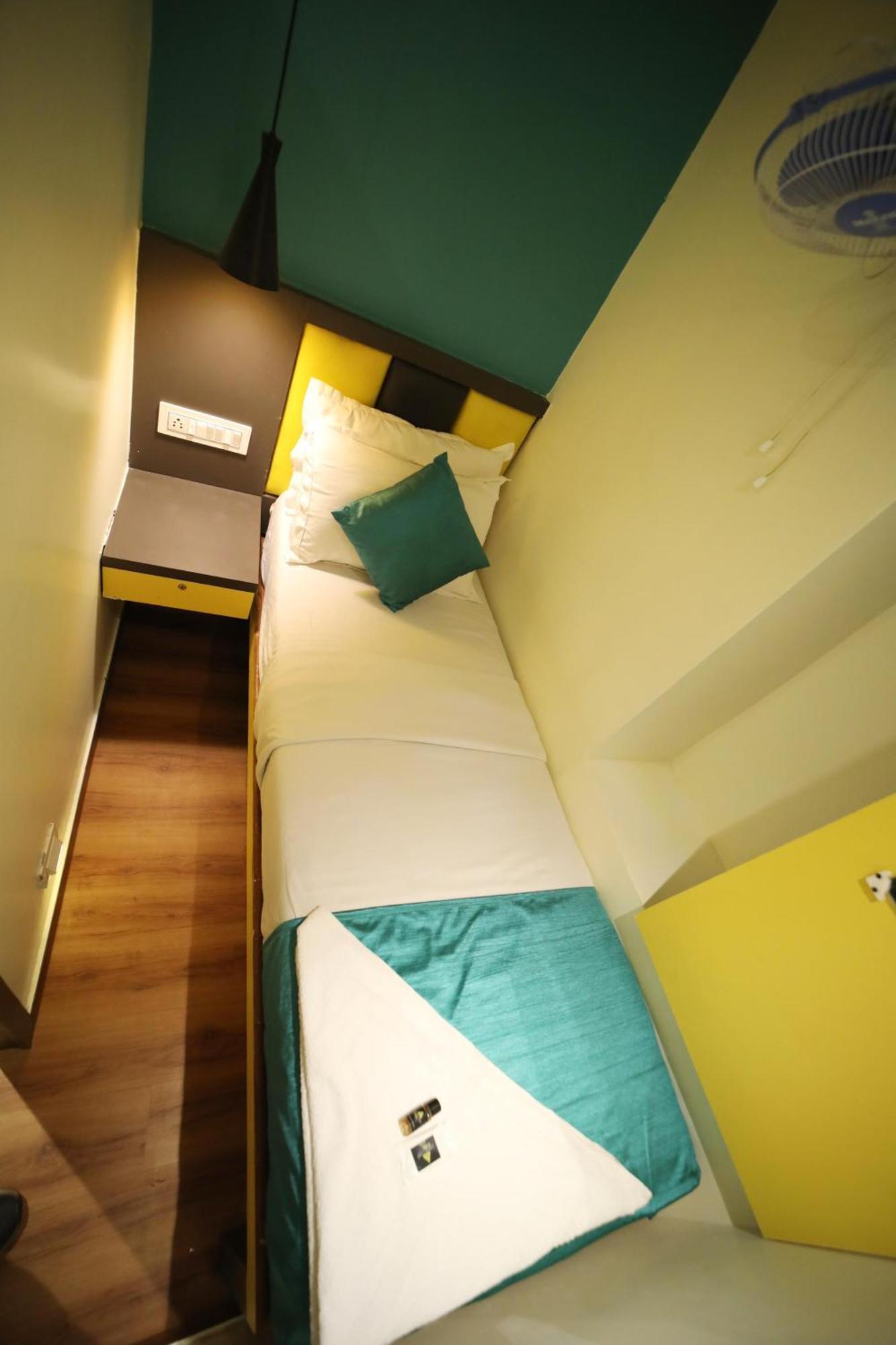 Hostel Stay-social Hubz