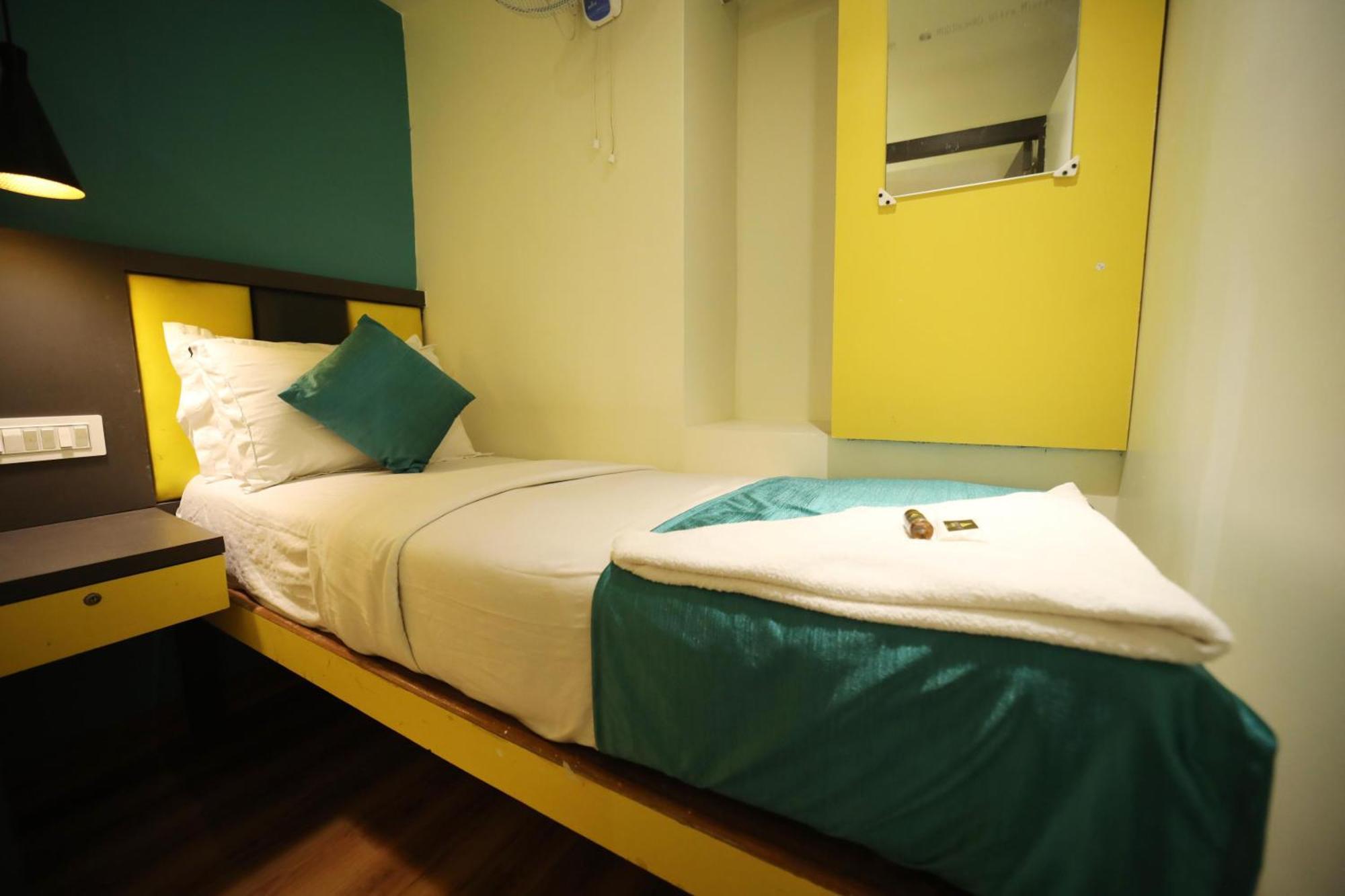 Hostel Stay-social Hubz