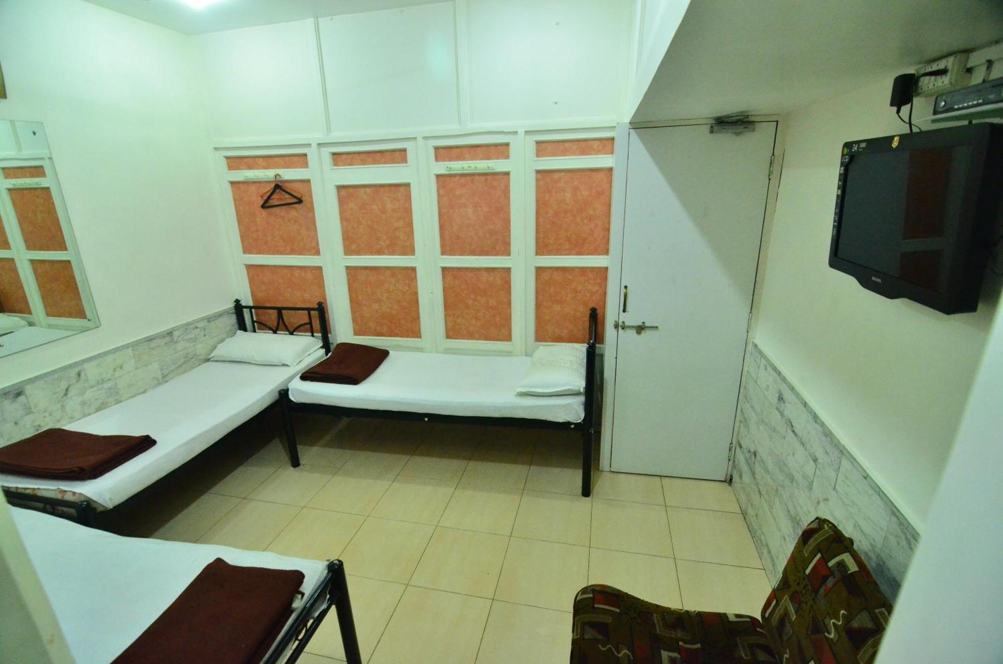 Hotel Shri Laxmi Mumbai