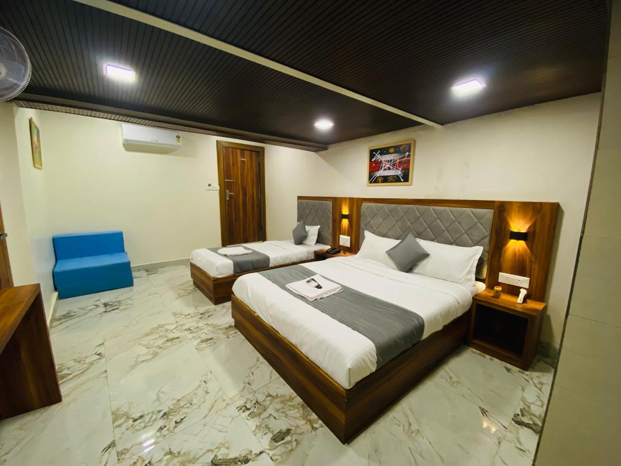 Aksa Palace Hotel