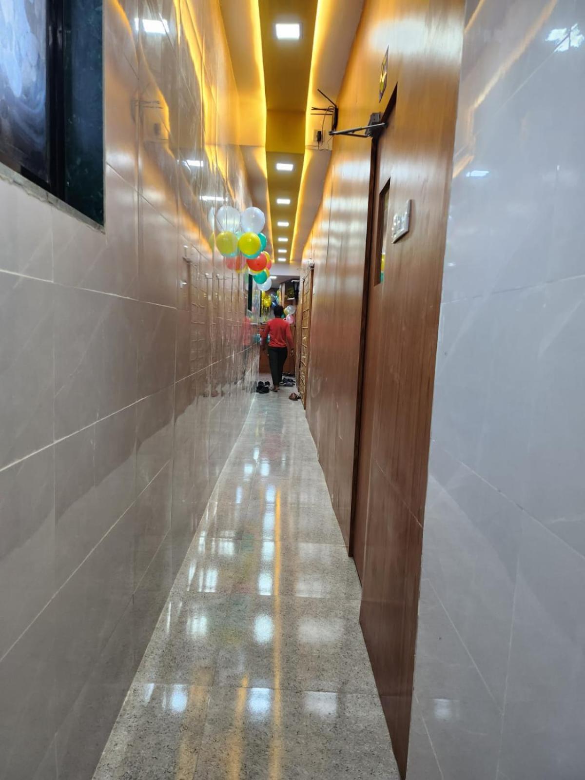 Kufa Pg Hostel *