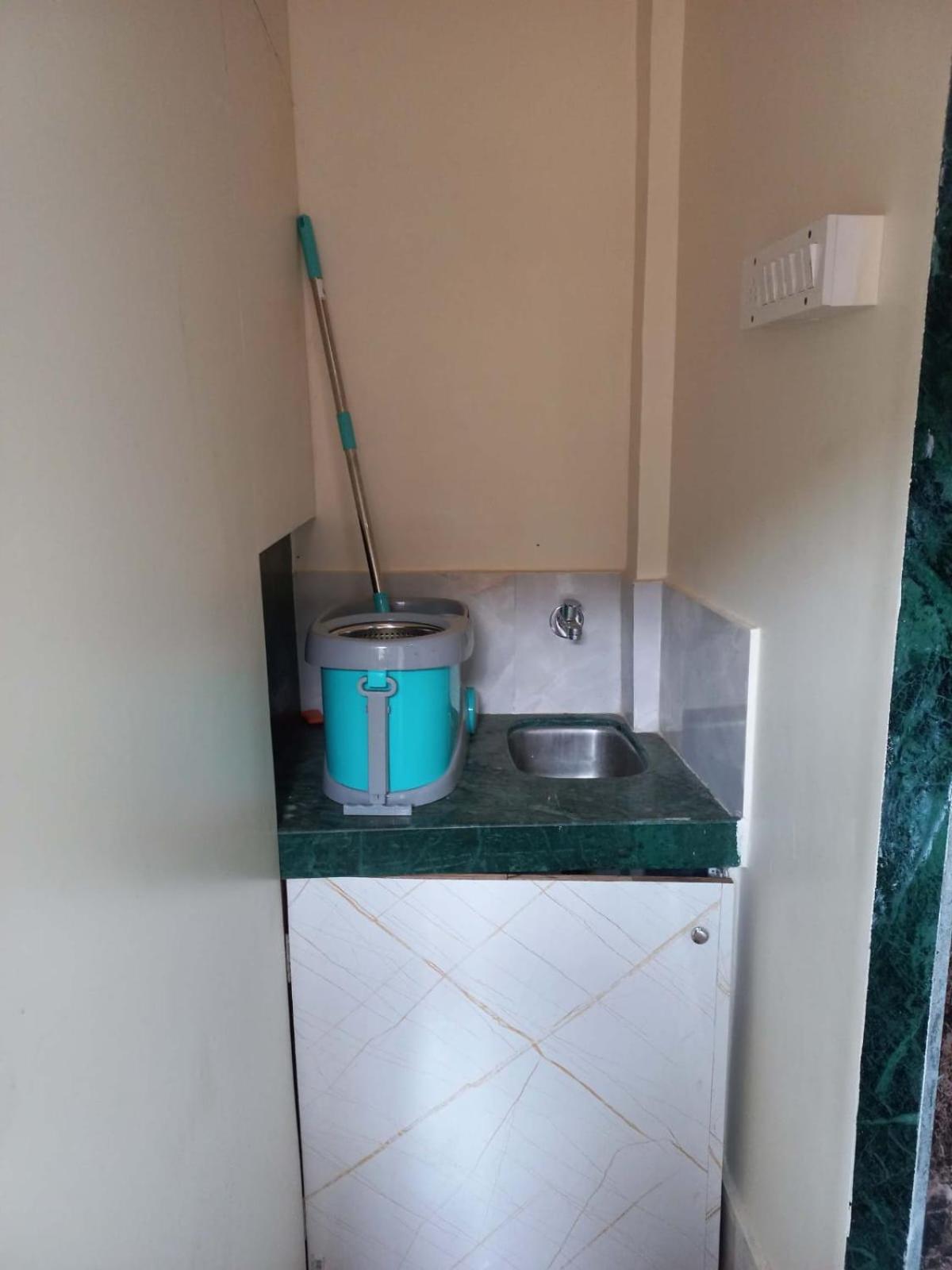Kufa Pg Hostel