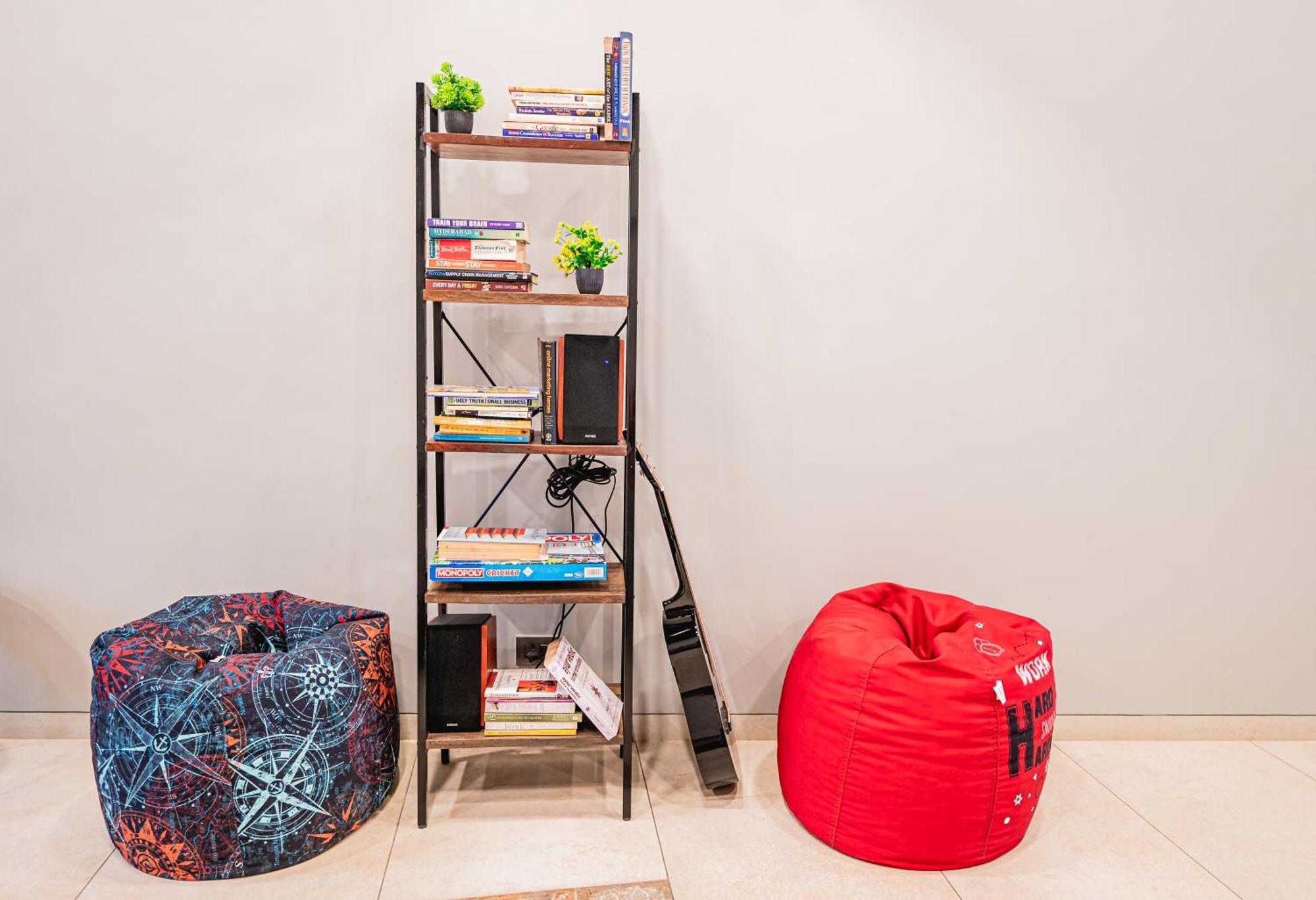 Hotel Indie Studios, Chembur 3*