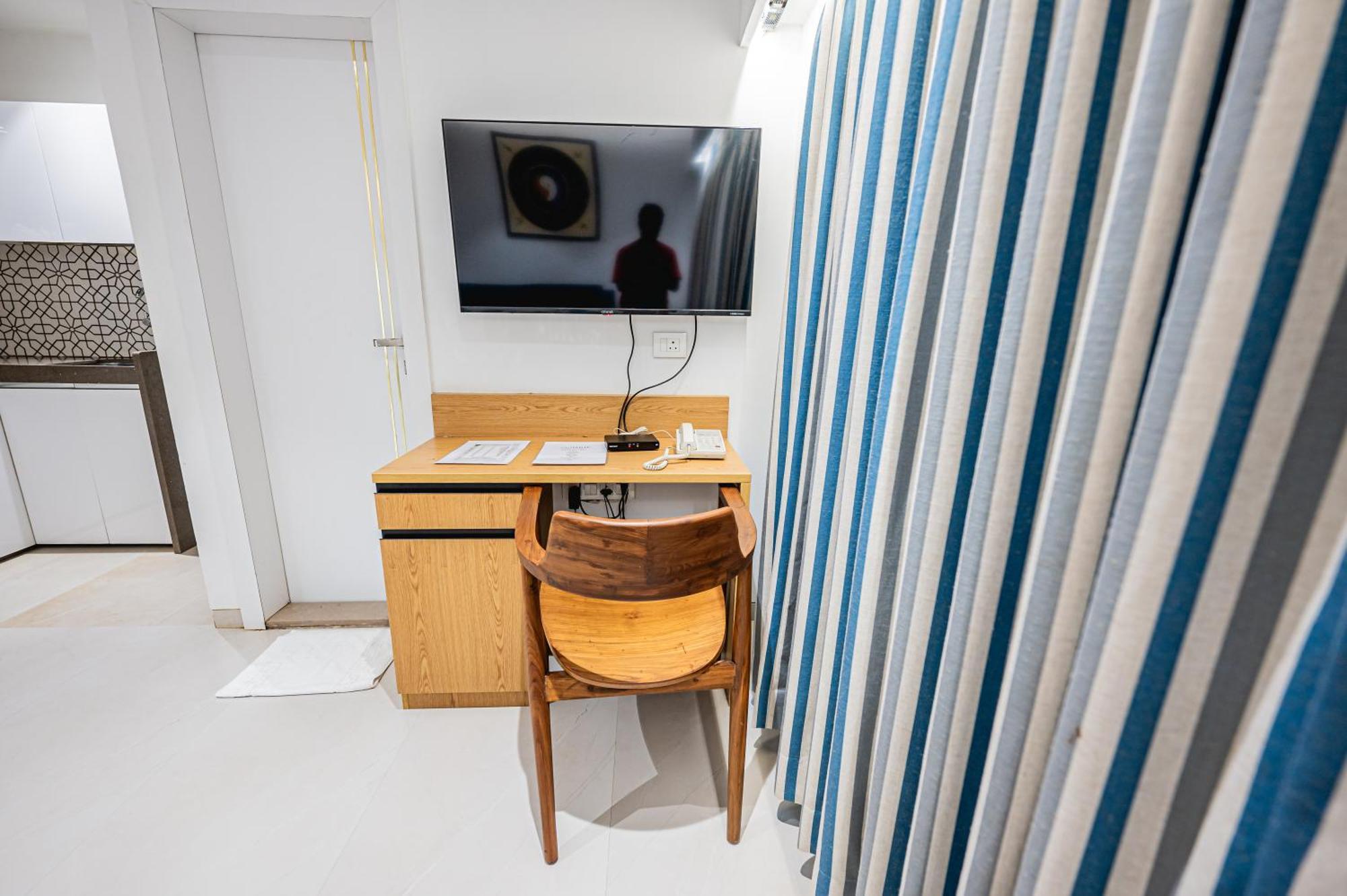 Indie Studios, Chembur 3*
