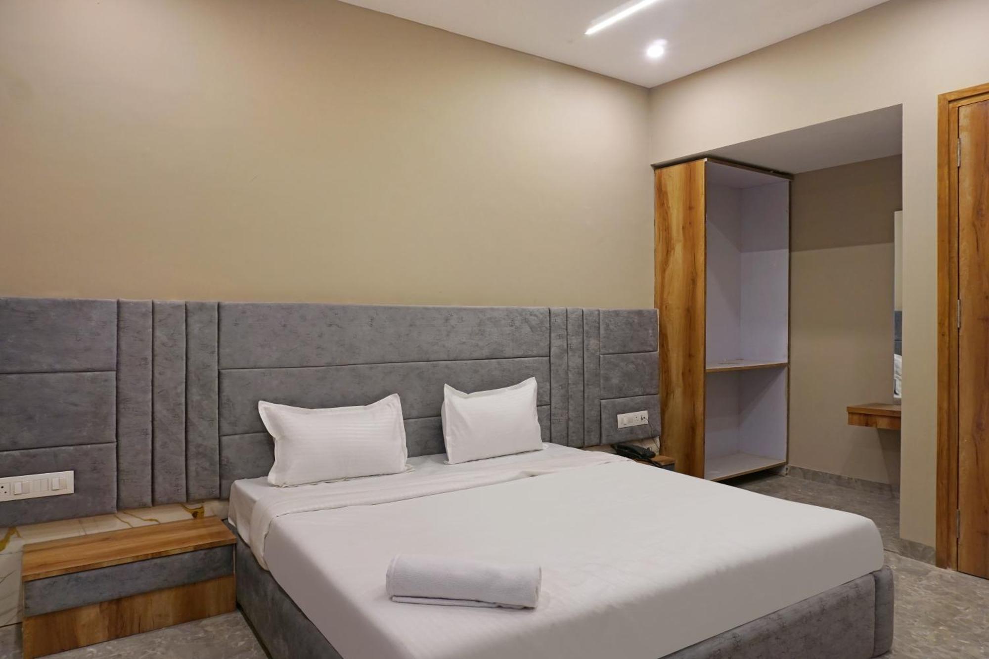 Nest Hotel