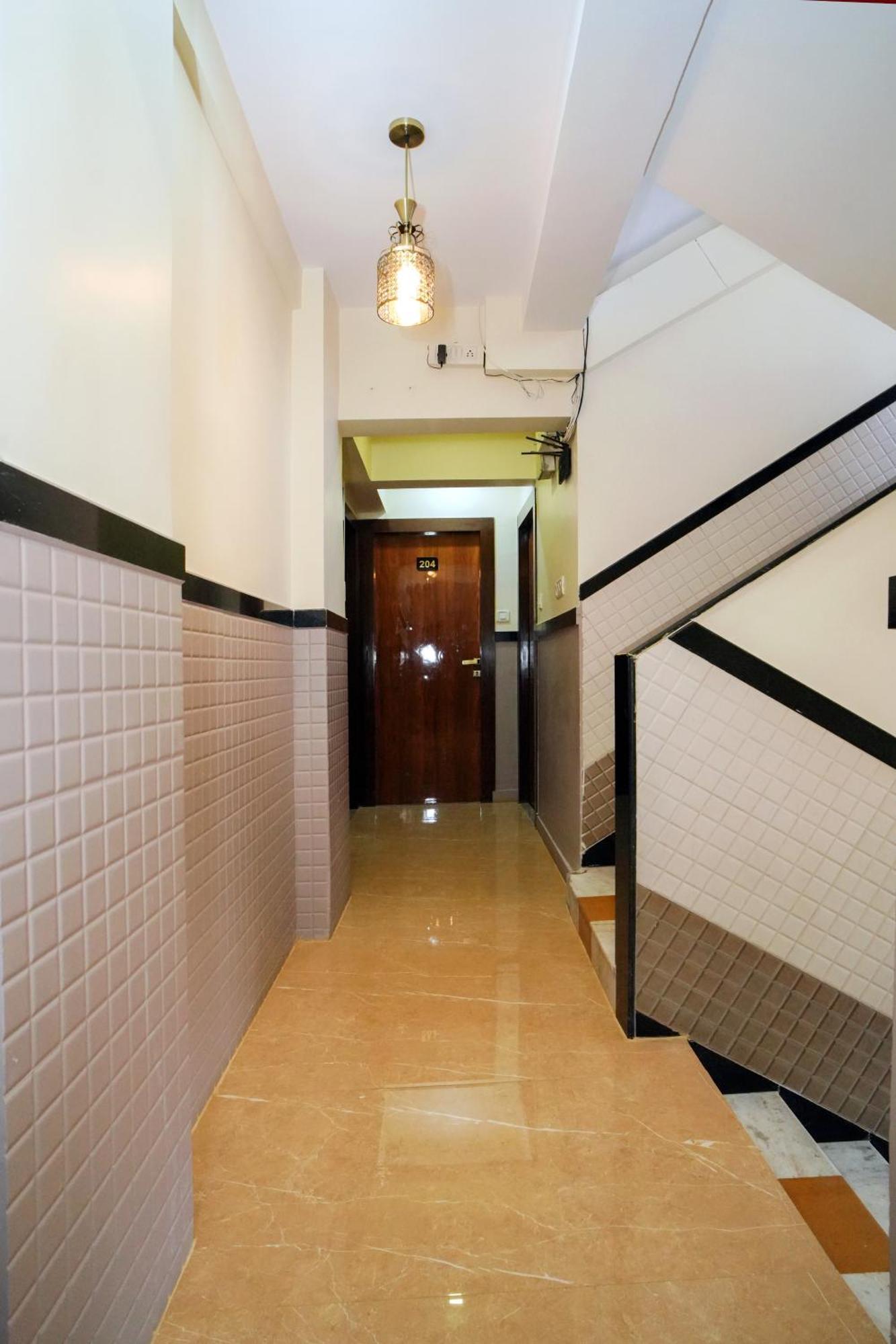 Abraj Hotel Mumbai