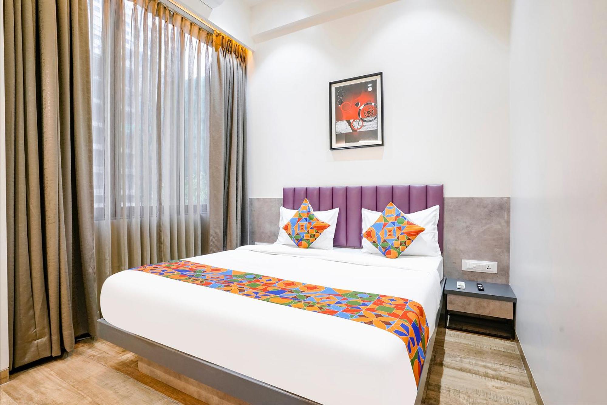 Fabhotel Global Spaces - Nr Nesco Exhibition Center Hotel