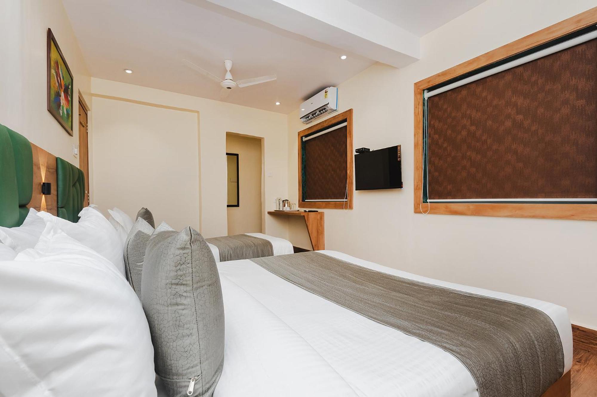 Fabhotel Airport Palace - Nr International Airport 3*