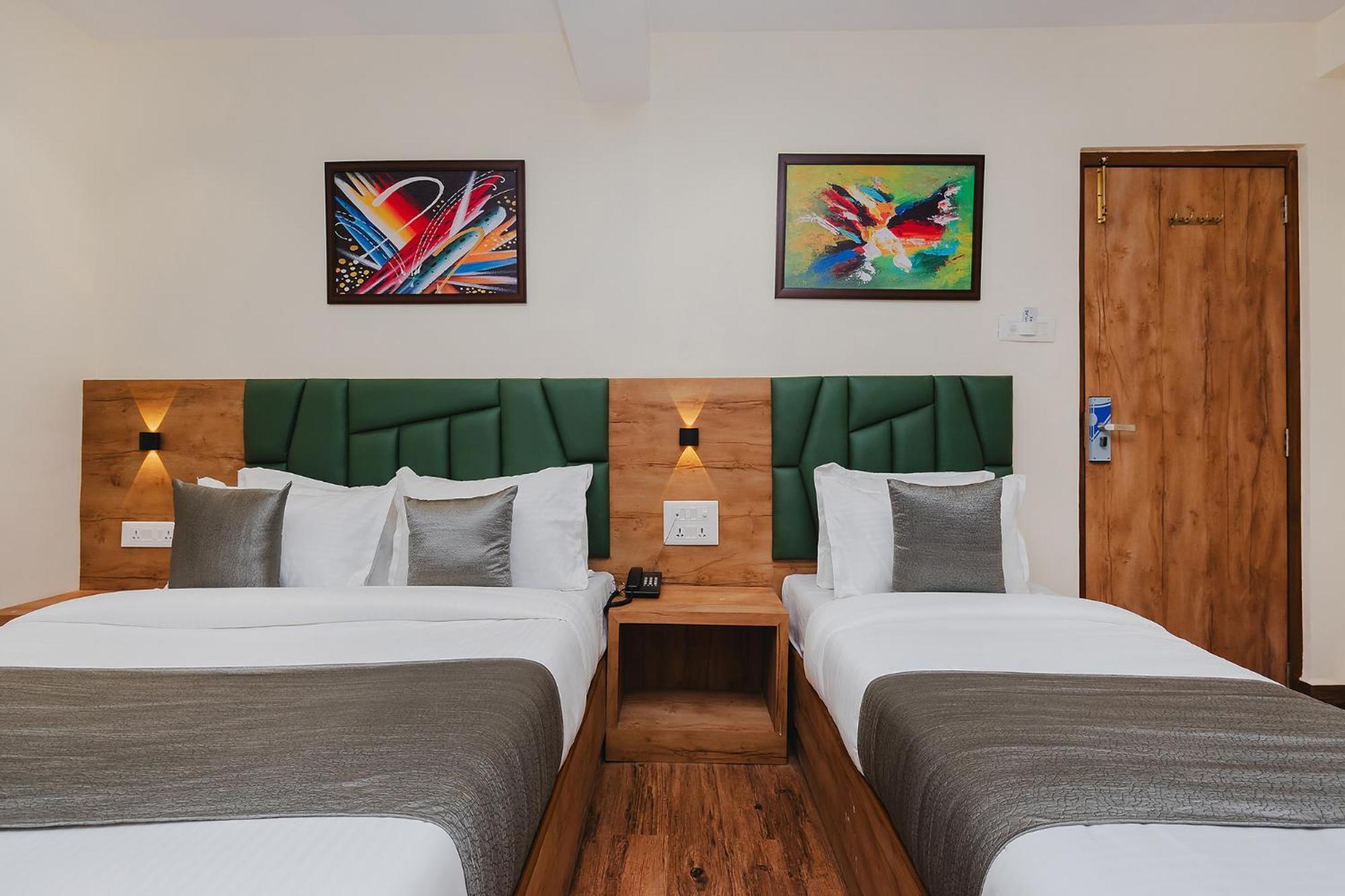 Fabhotel Airport Palace - Nr International Airport Hotel Mumbai
