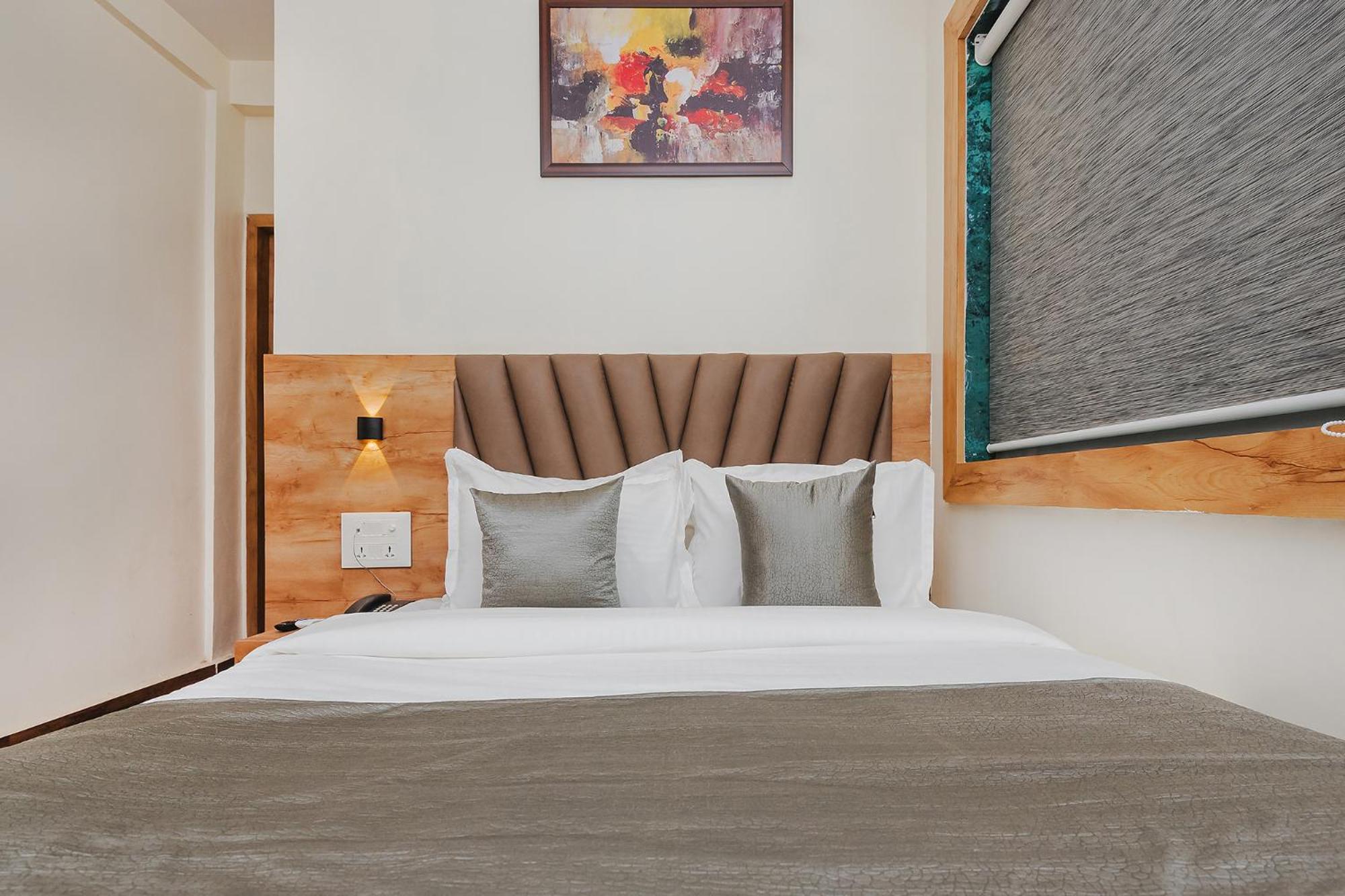 Fabhotel Airport Palace - Nr International Airport Hotel 3*